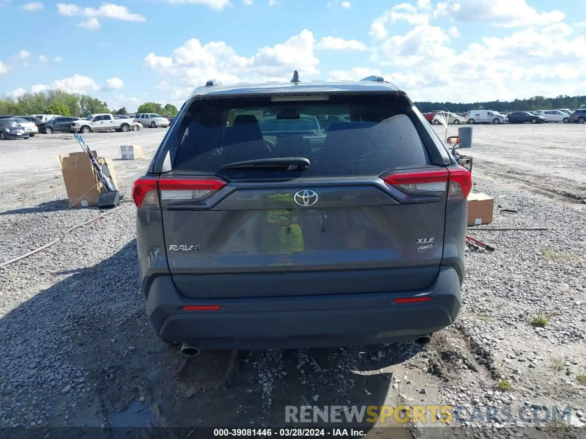 16 Photograph of a damaged car 2T3P1RFV3NW269986 TOYOTA RAV4 2022