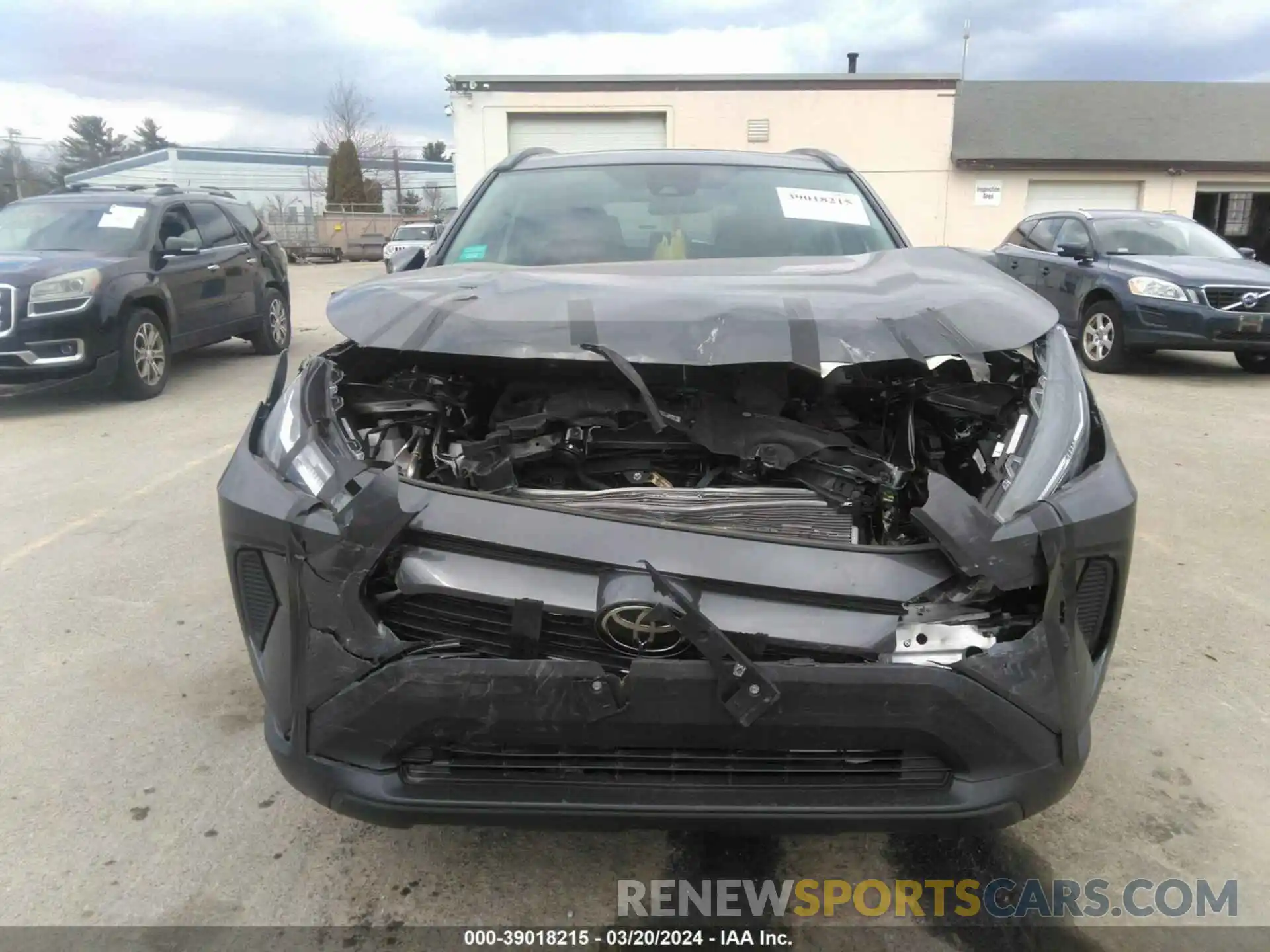 12 Photograph of a damaged car 2T3P1RFV4NC294378 TOYOTA RAV4 2022