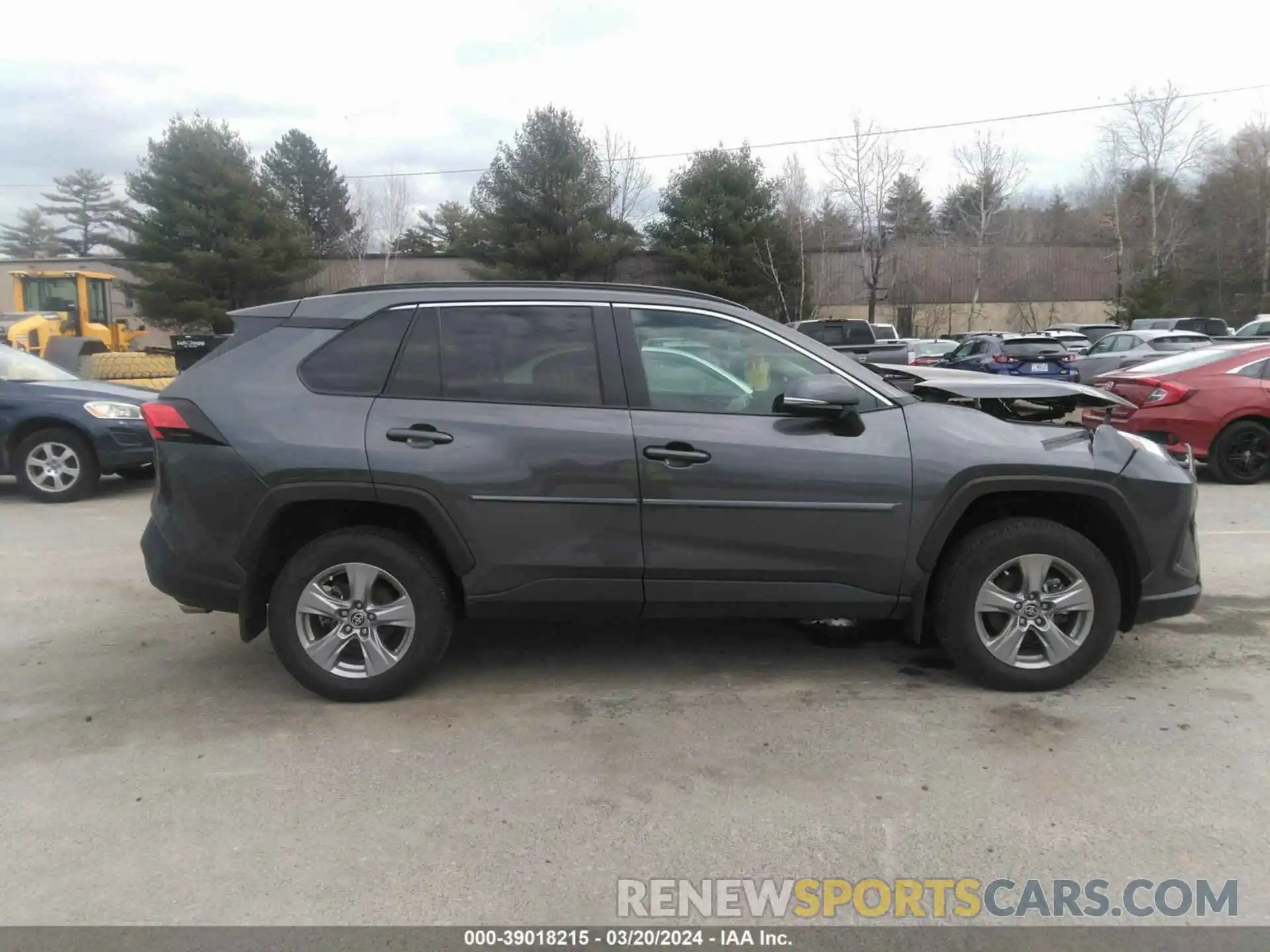 13 Photograph of a damaged car 2T3P1RFV4NC294378 TOYOTA RAV4 2022