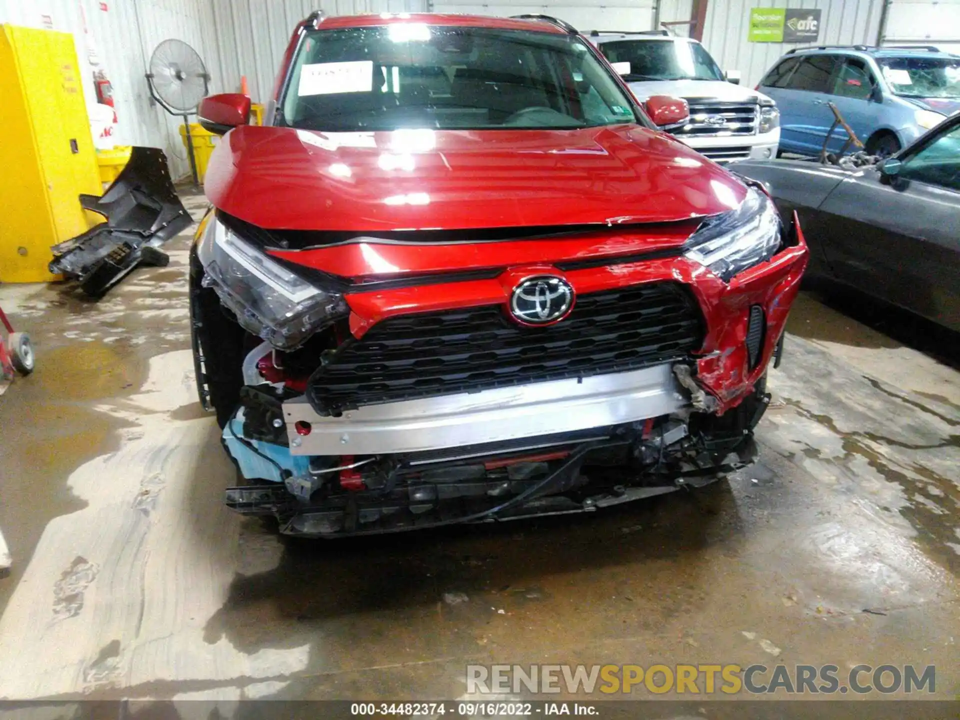 6 Photograph of a damaged car 2T3P1RFV4NW259824 TOYOTA RAV4 2022