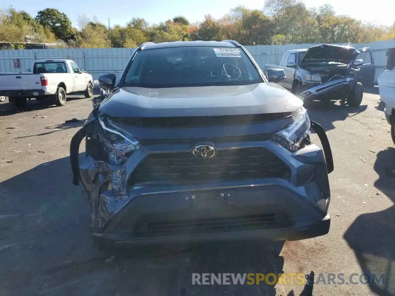 9 Photograph of a damaged car 2T3P1RFV4NW287025 TOYOTA RAV4 2022