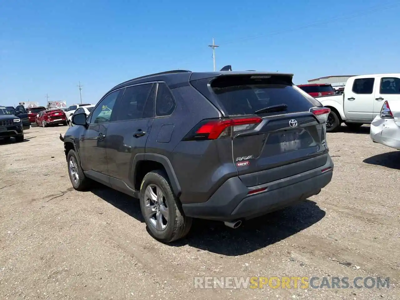 3 Photograph of a damaged car 2T3P1RFV5NC257128 TOYOTA RAV4 2022