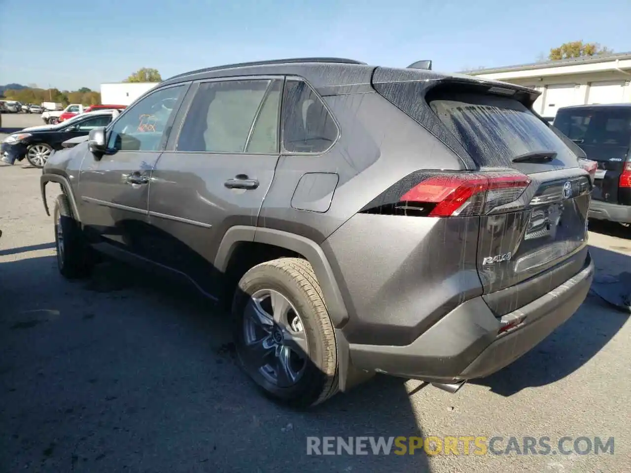 3 Photograph of a damaged car 2T3P1RFV5NC298505 TOYOTA RAV4 2022