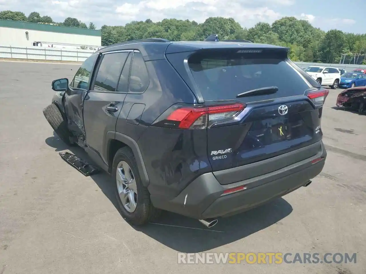 3 Photograph of a damaged car 2T3P1RFV5NW271576 TOYOTA RAV4 2022