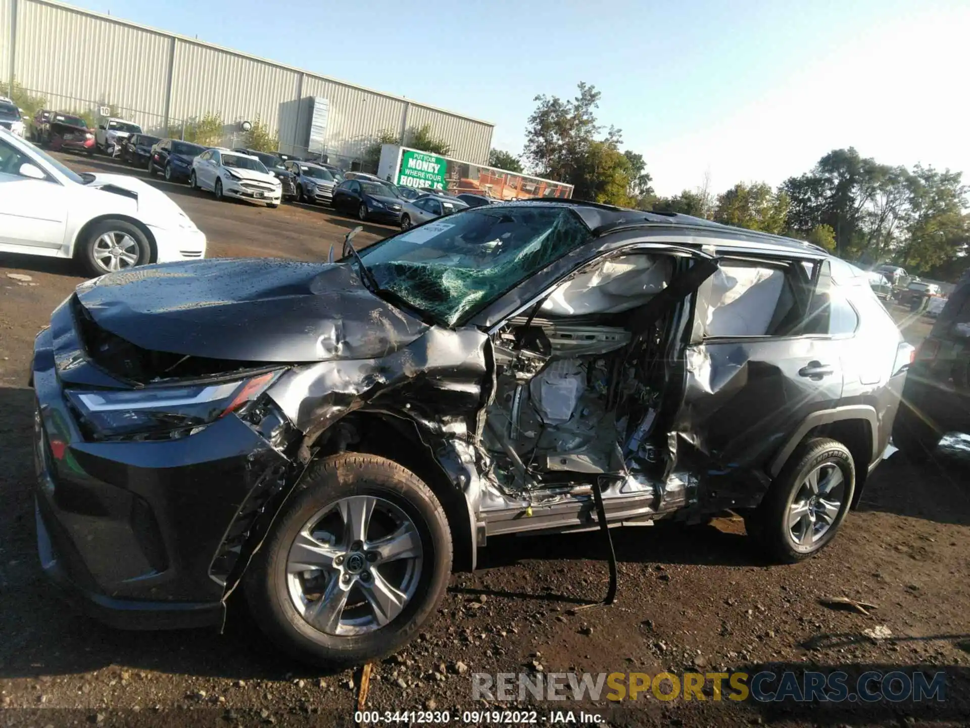 6 Photograph of a damaged car 2T3P1RFV6NC265075 TOYOTA RAV4 2022