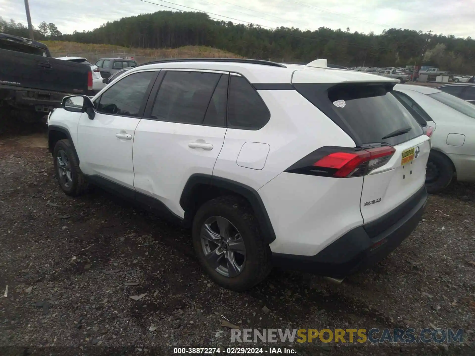 3 Фотография поврежденного автомобиля 2T3P1RFV6NC292132 TOYOTA RAV4 2022