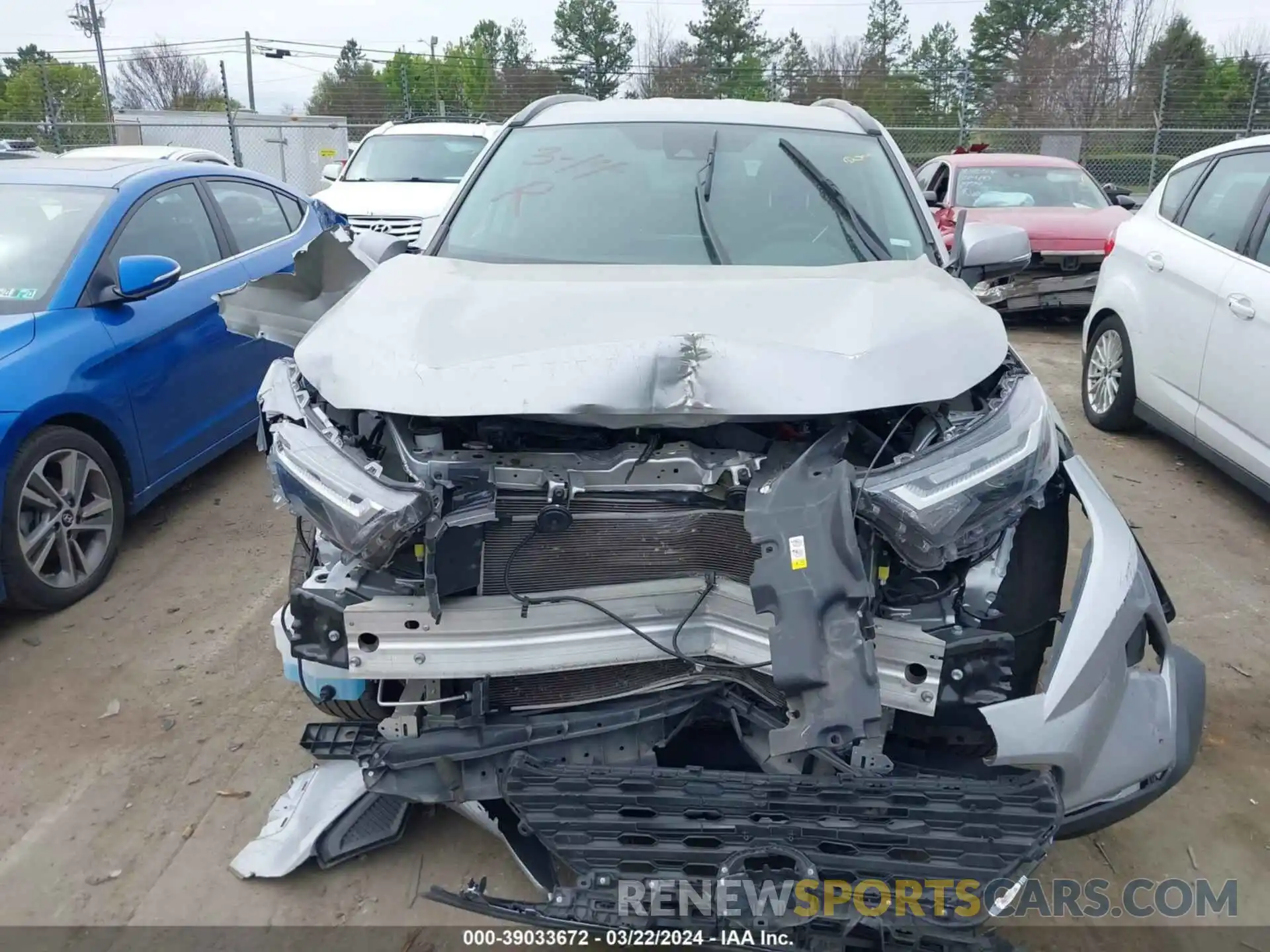 12 Photograph of a damaged car 2T3P1RFV7NW278092 TOYOTA RAV4 2022