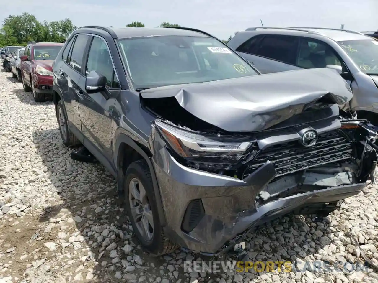 1 Photograph of a damaged car 2T3P1RFVXNC263233 TOYOTA RAV4 2022