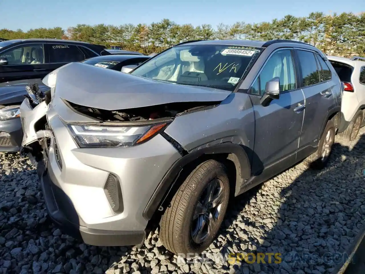 2 Photograph of a damaged car 2T3RWRFV0NW132630 TOYOTA RAV4 2022