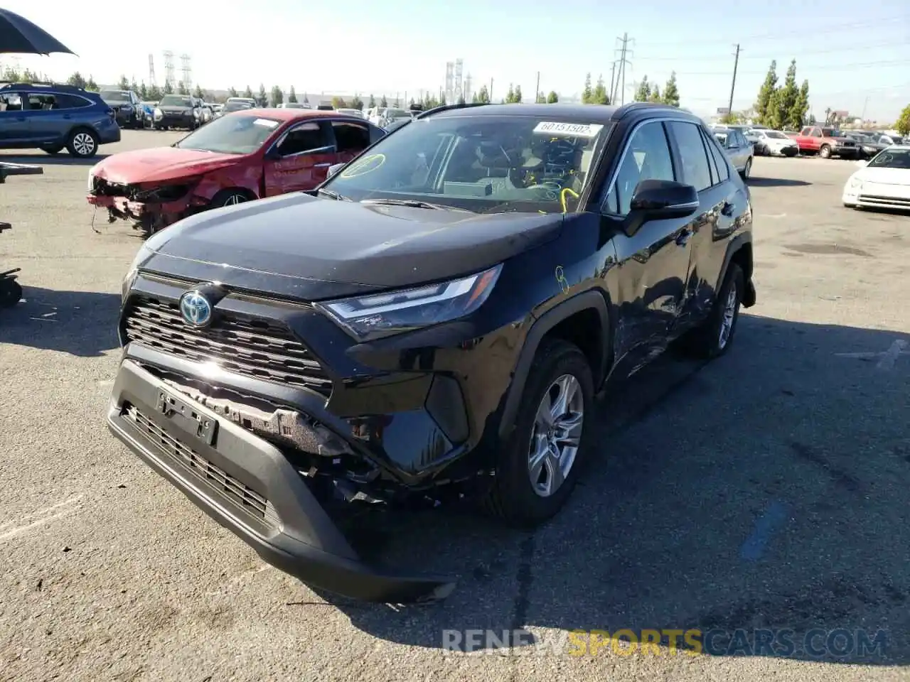 2 Photograph of a damaged car 2T3RWRFV1NW136735 TOYOTA RAV4 2022