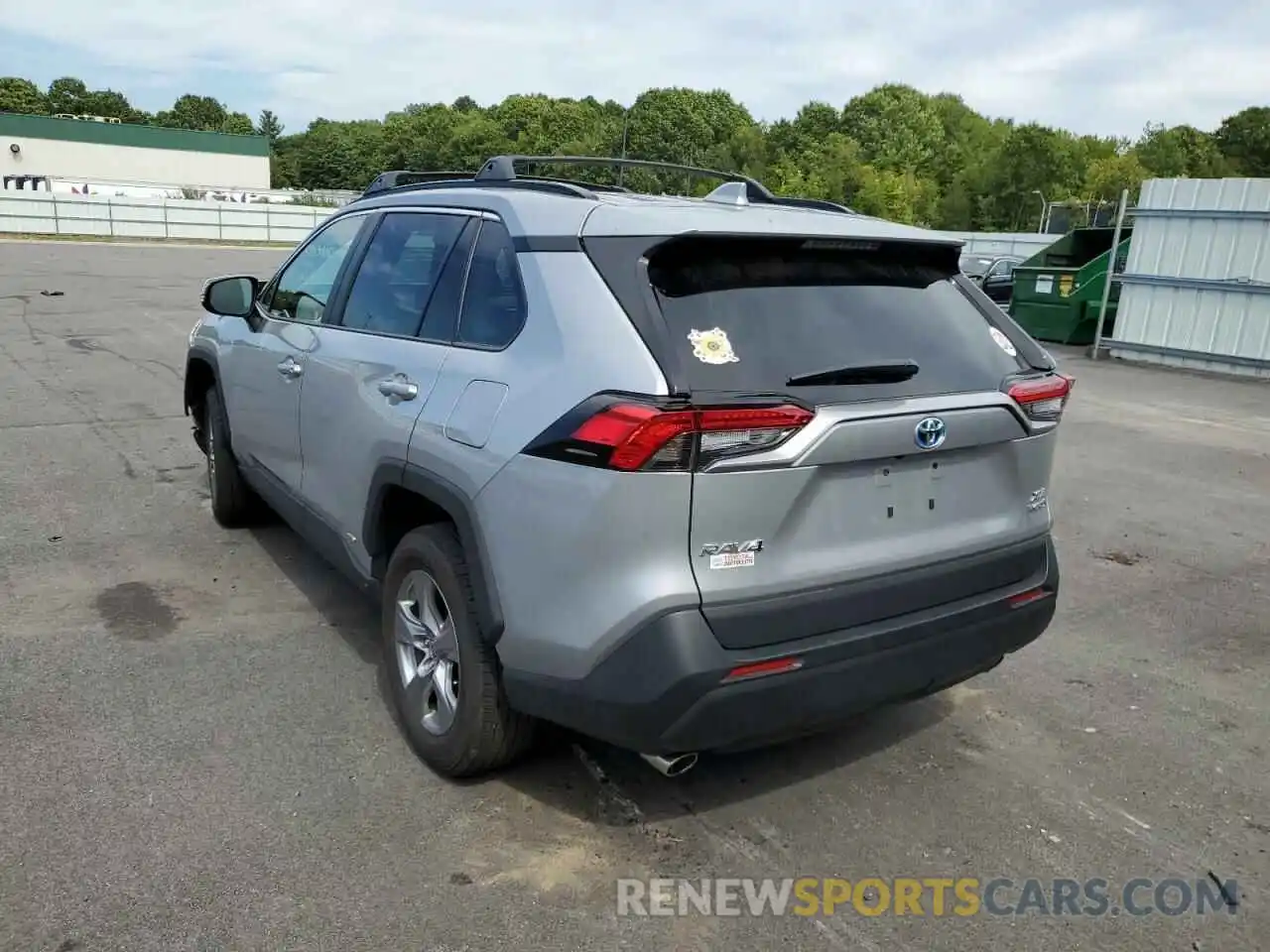 3 Photograph of a damaged car 2T3RWRFV3NW128832 TOYOTA RAV4 2022