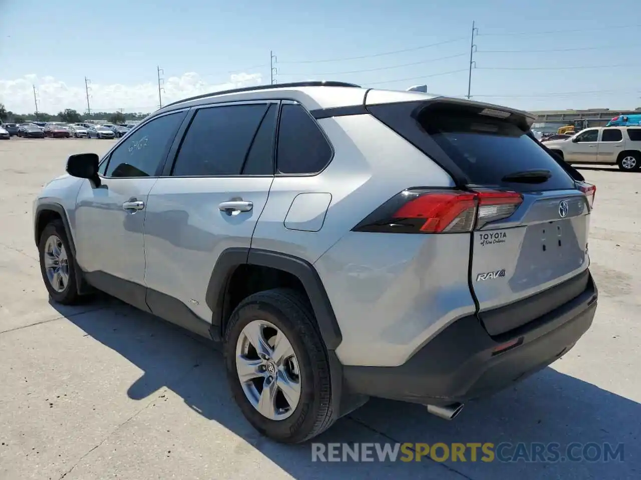 3 Photograph of a damaged car 2T3RWRFV7NW134746 TOYOTA RAV4 2022