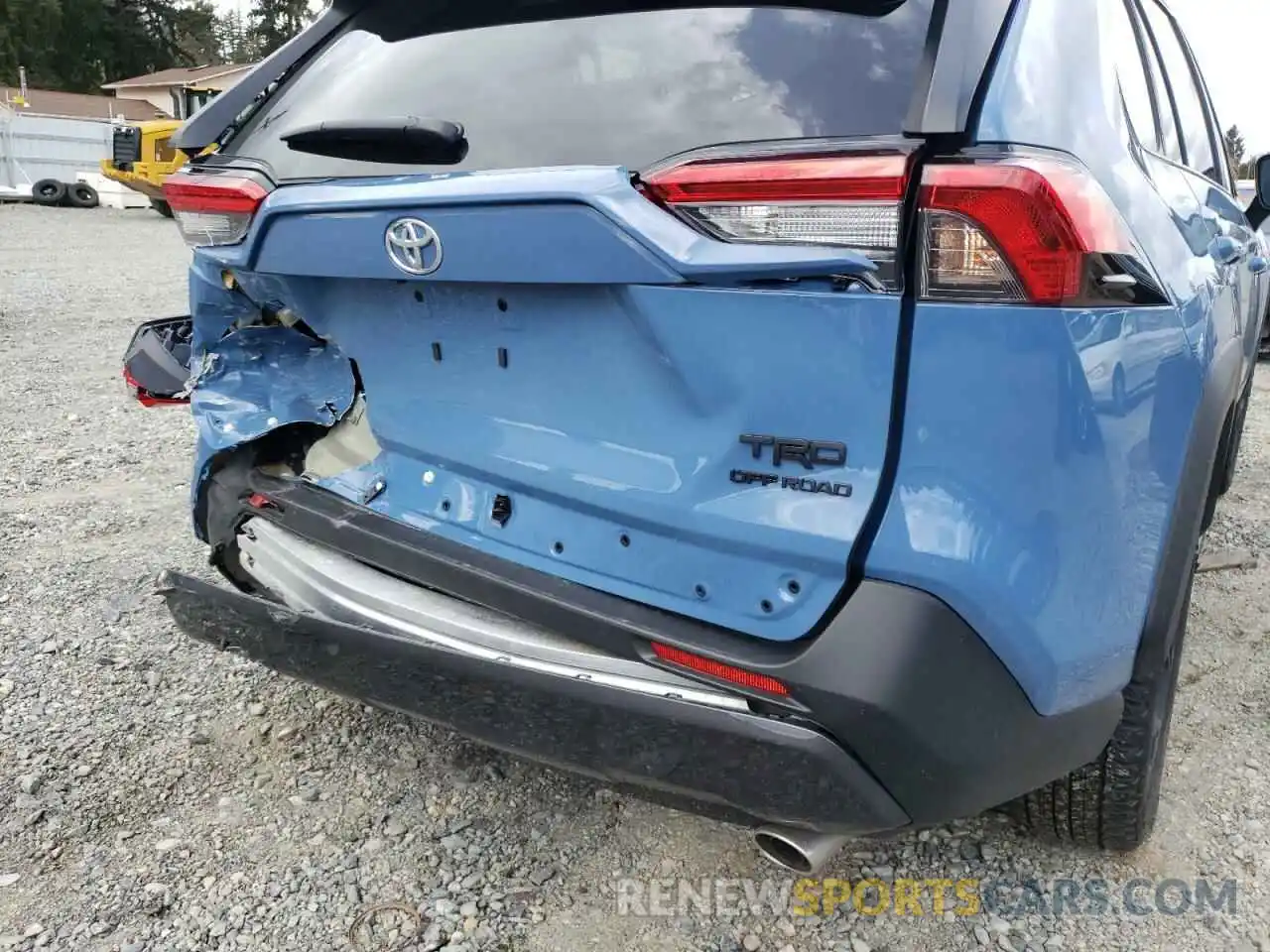 9 Photograph of a damaged car 2T3S1RFV0NW251830 TOYOTA RAV4 2022