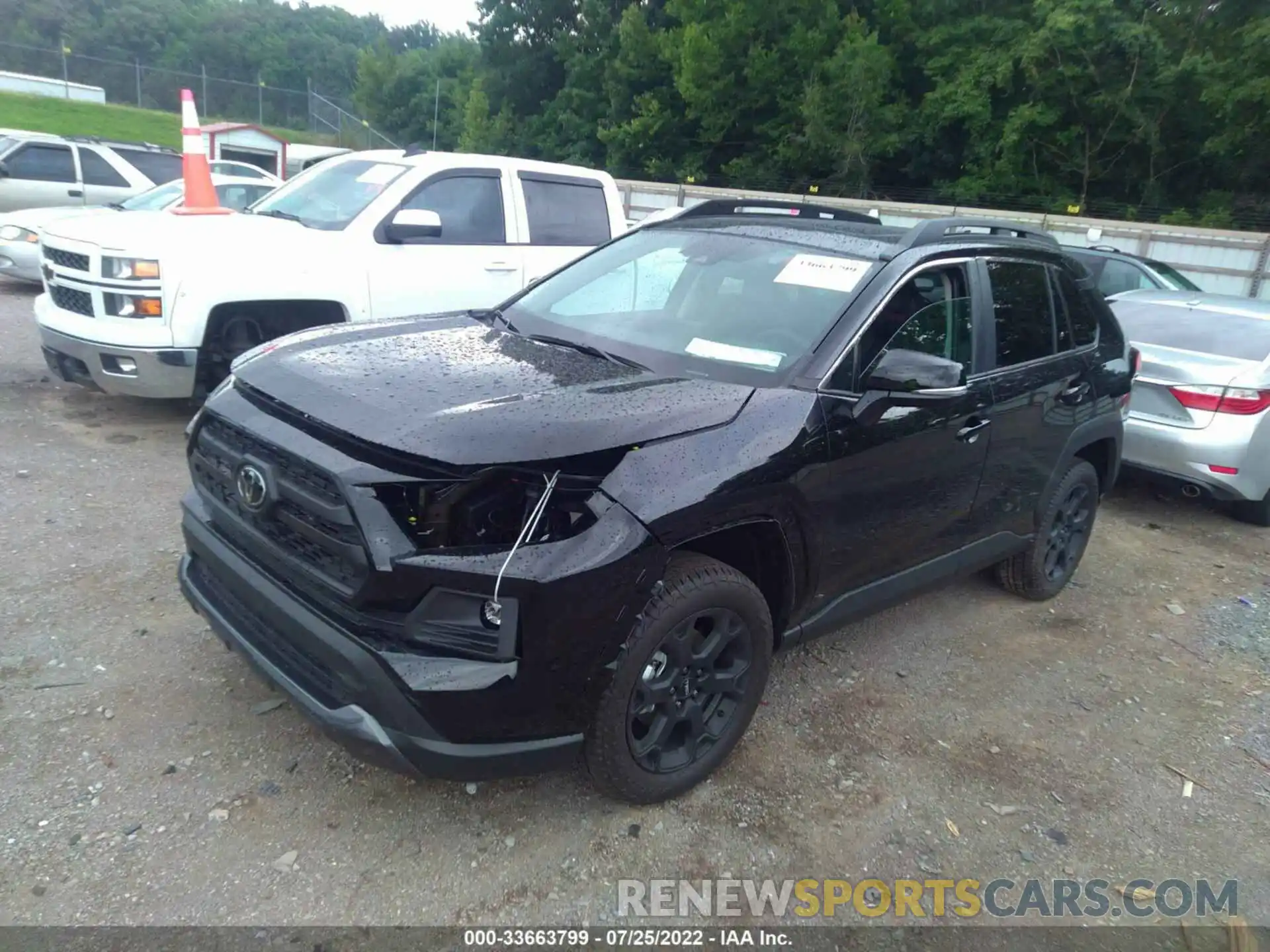 2 Photograph of a damaged car 2T3S1RFV8NW270884 TOYOTA RAV4 2022