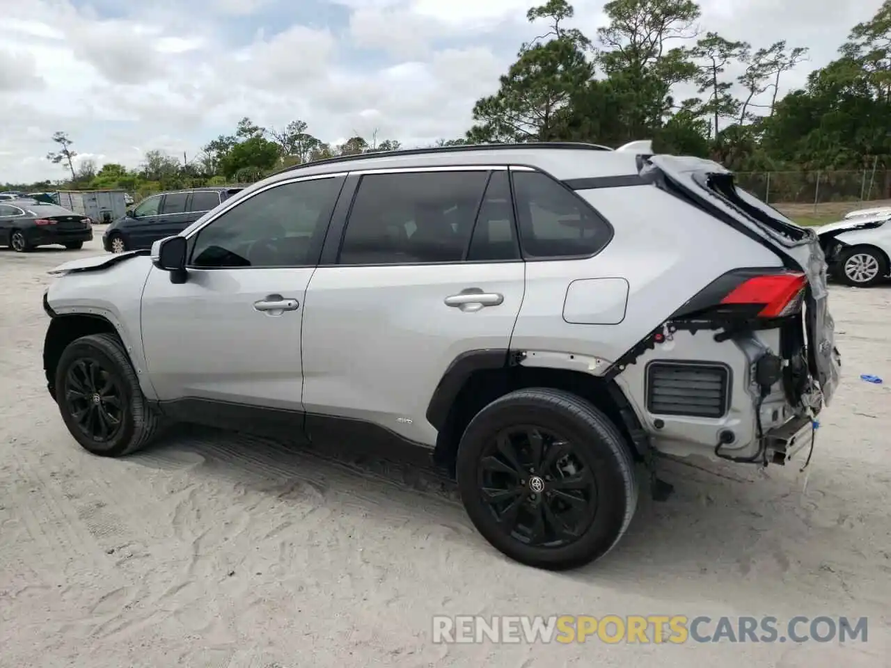 2 Photograph of a damaged car 2T3T6RFV7NW034314 TOYOTA RAV4 2022