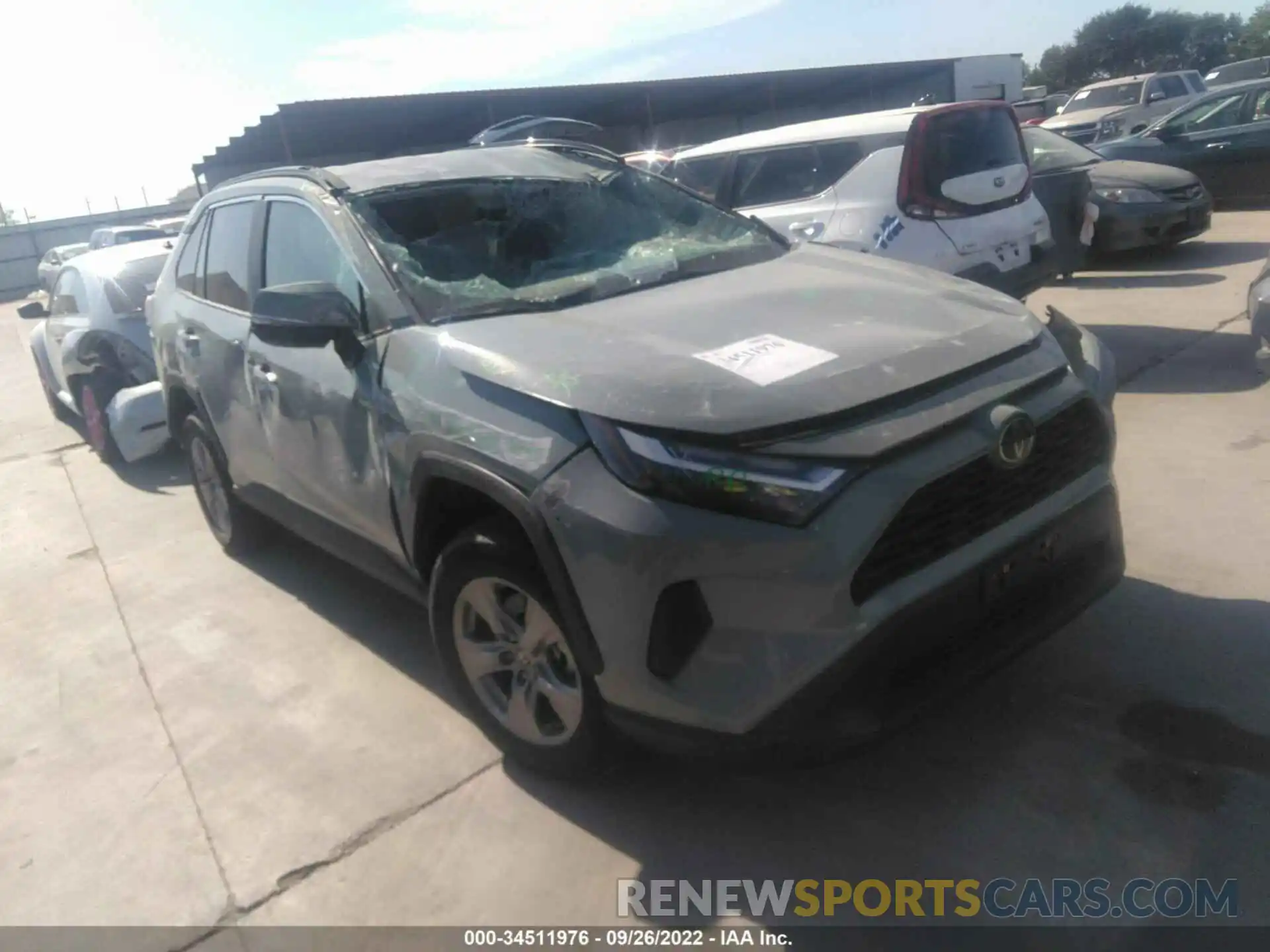 1 Photograph of a damaged car 2T3W1RFV0NW216805 TOYOTA RAV4 2022