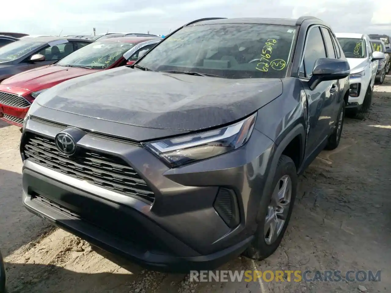 2 Photograph of a damaged car 2T3W1RFV1NC181936 TOYOTA RAV4 2022