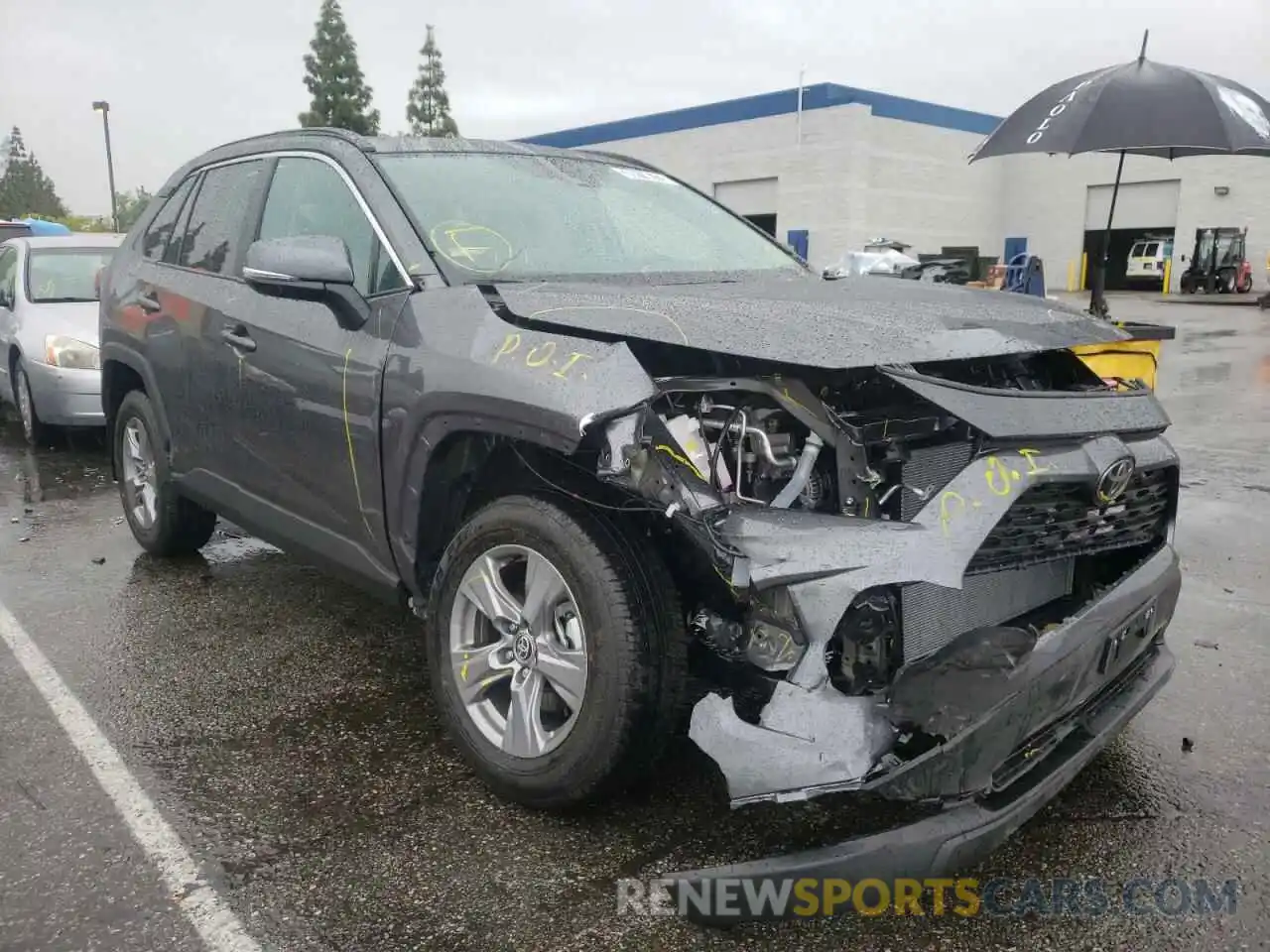 1 Photograph of a damaged car 2T3W1RFV1NC182469 TOYOTA RAV4 2022