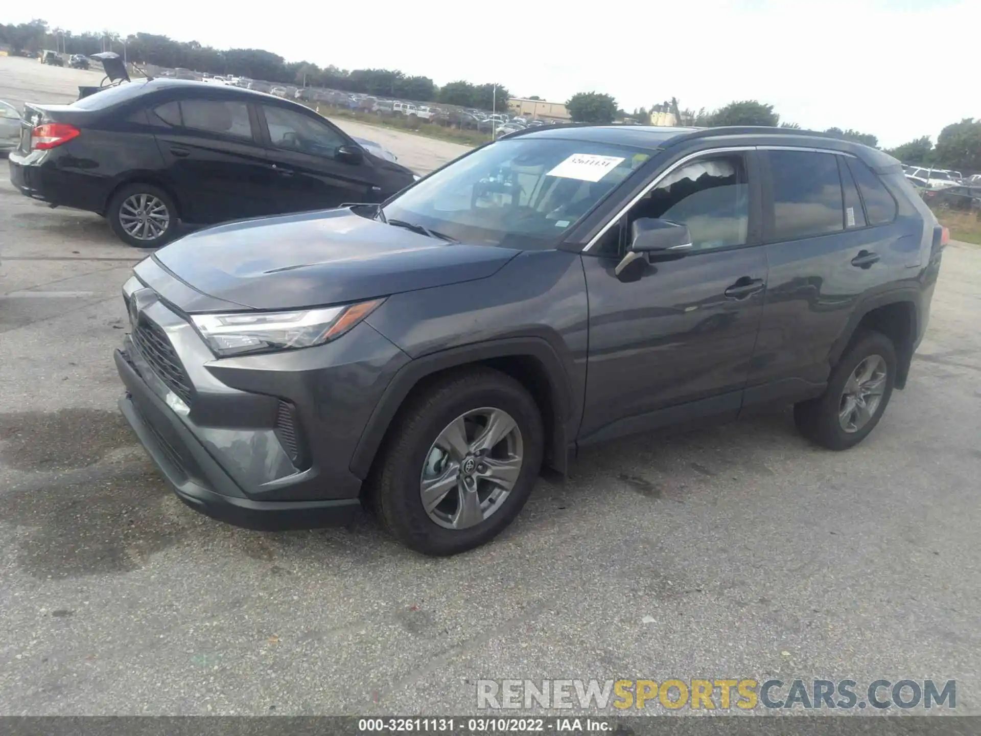 2 Photograph of a damaged car 2T3W1RFV2NC180052 TOYOTA RAV4 2022