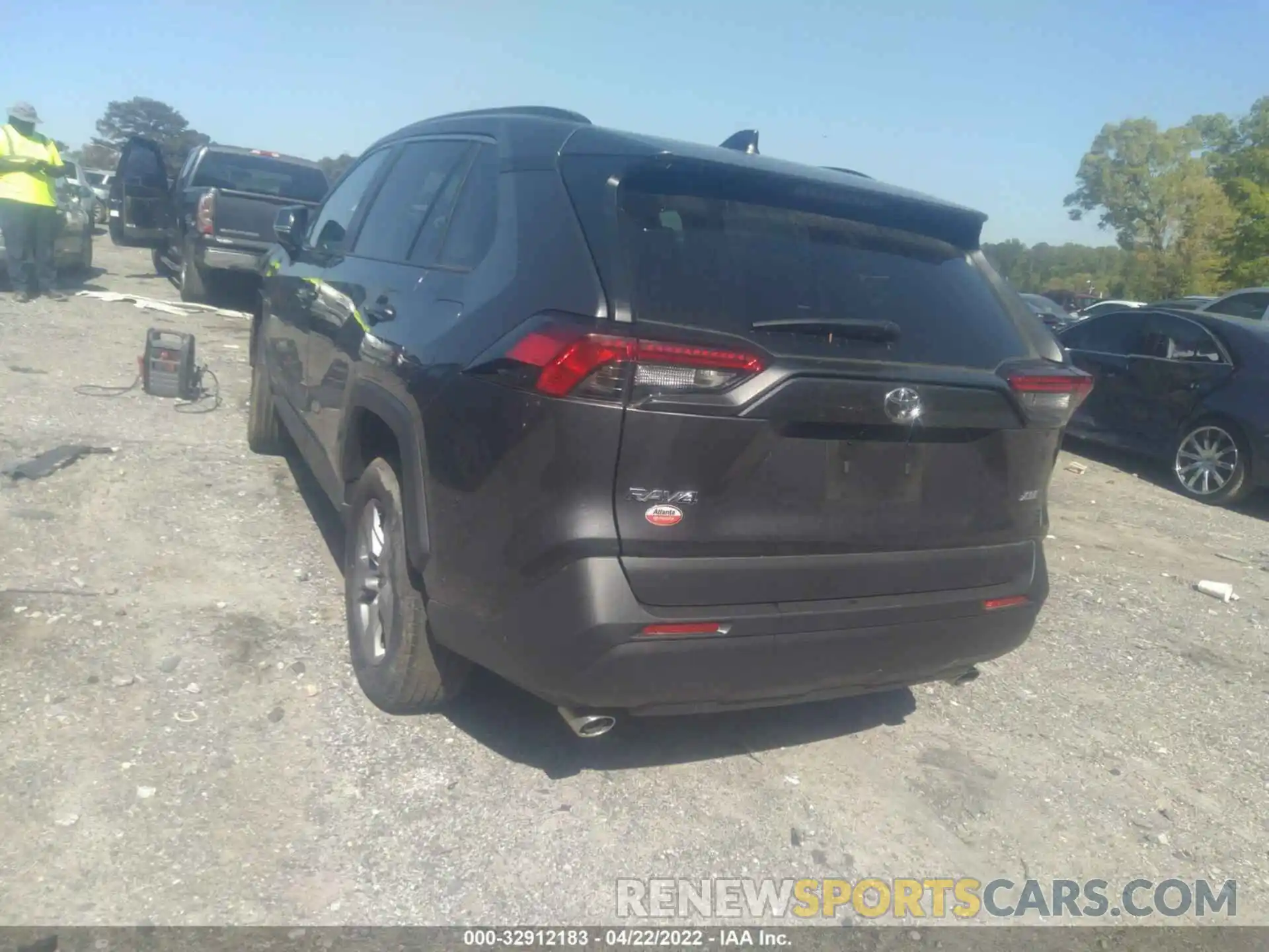 3 Photograph of a damaged car 2T3W1RFV3NC174843 TOYOTA RAV4 2022