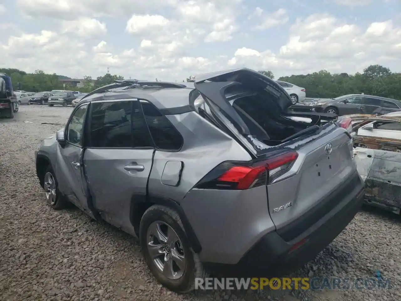 3 Photograph of a damaged car 2T3W1RFV3NC177578 TOYOTA RAV4 2022