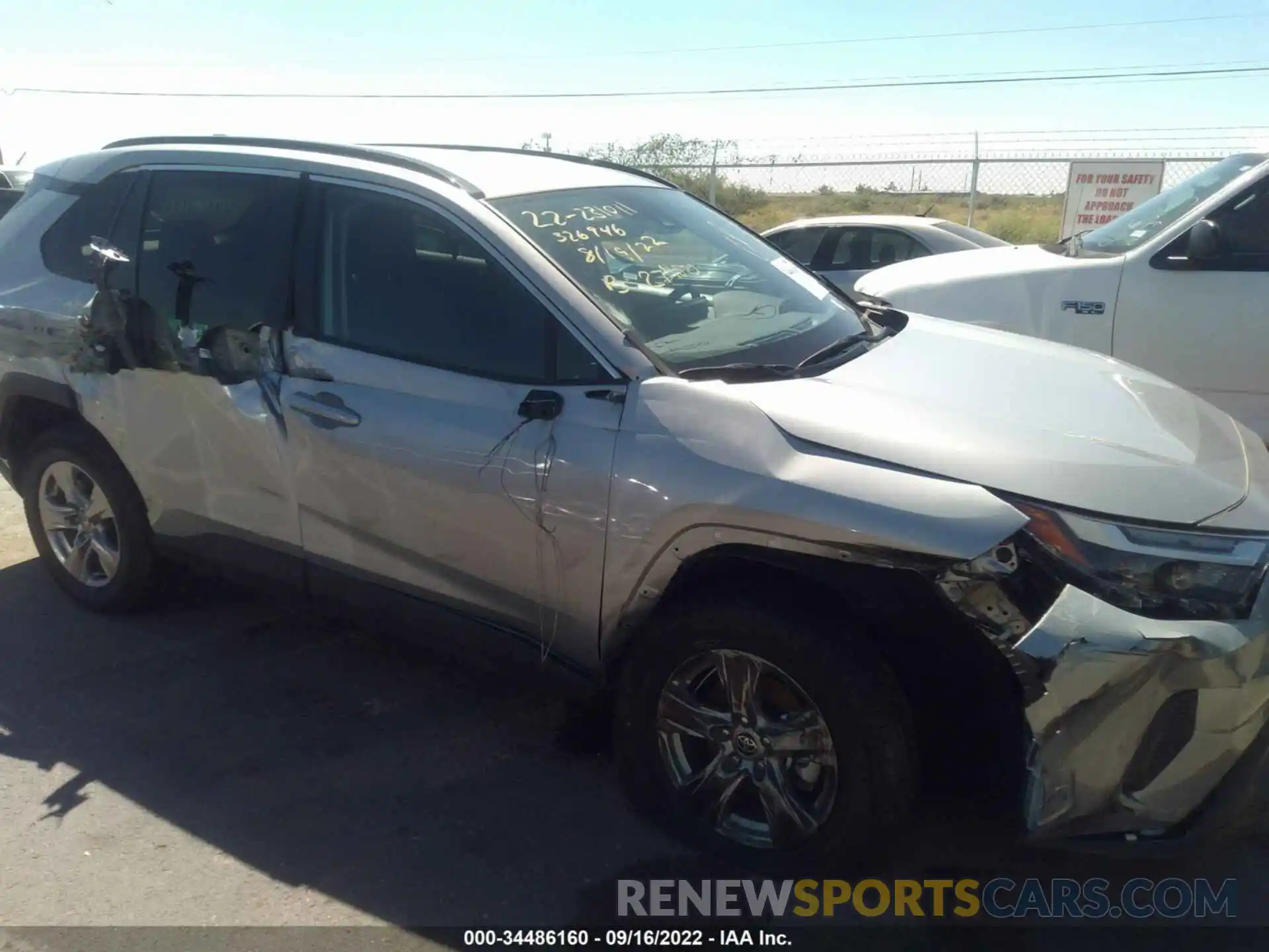 6 Photograph of a damaged car 2T3W1RFV4NW187244 TOYOTA RAV4 2022