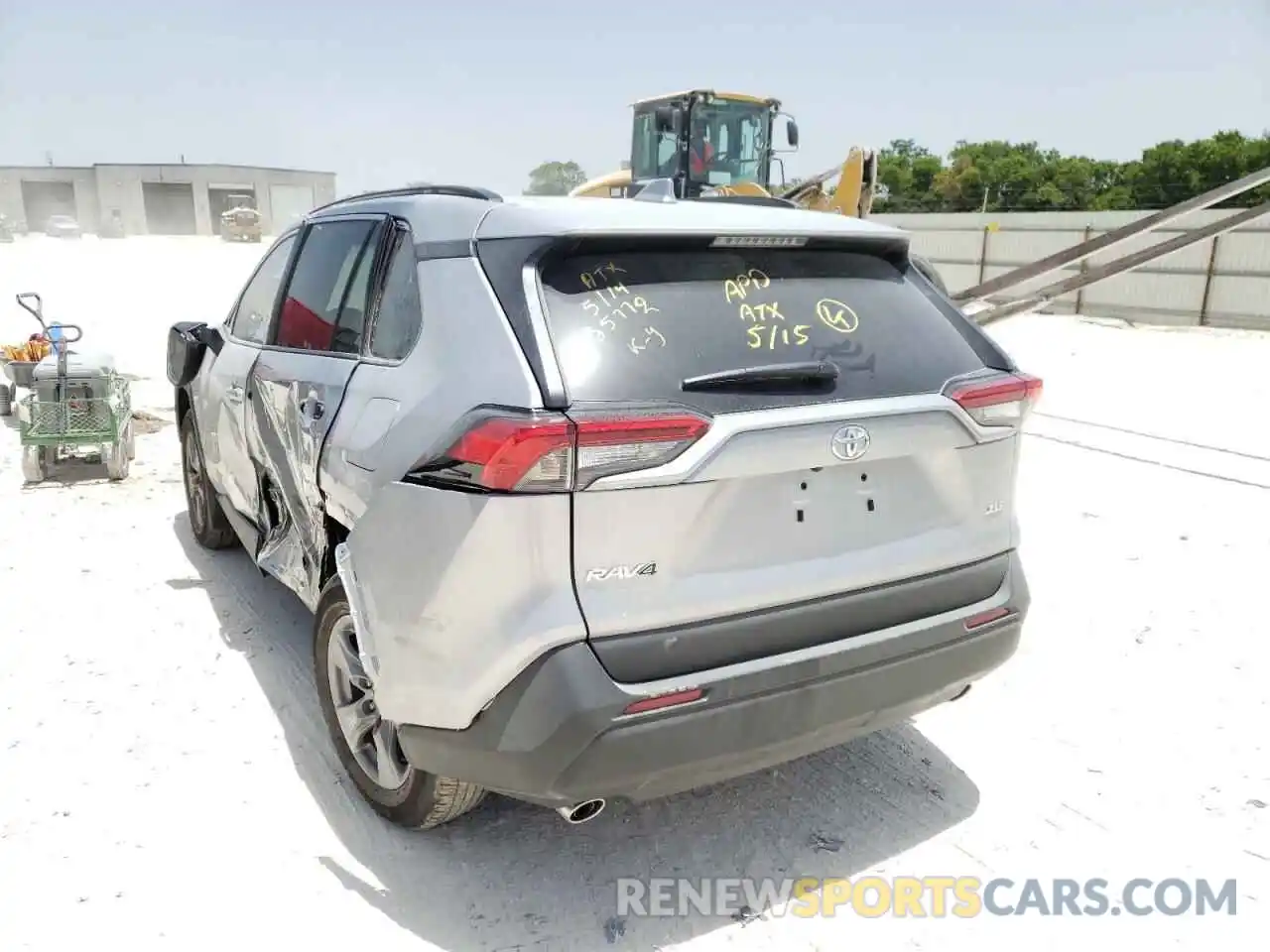 3 Photograph of a damaged car 2T3W1RFV5NC189845 TOYOTA RAV4 2022