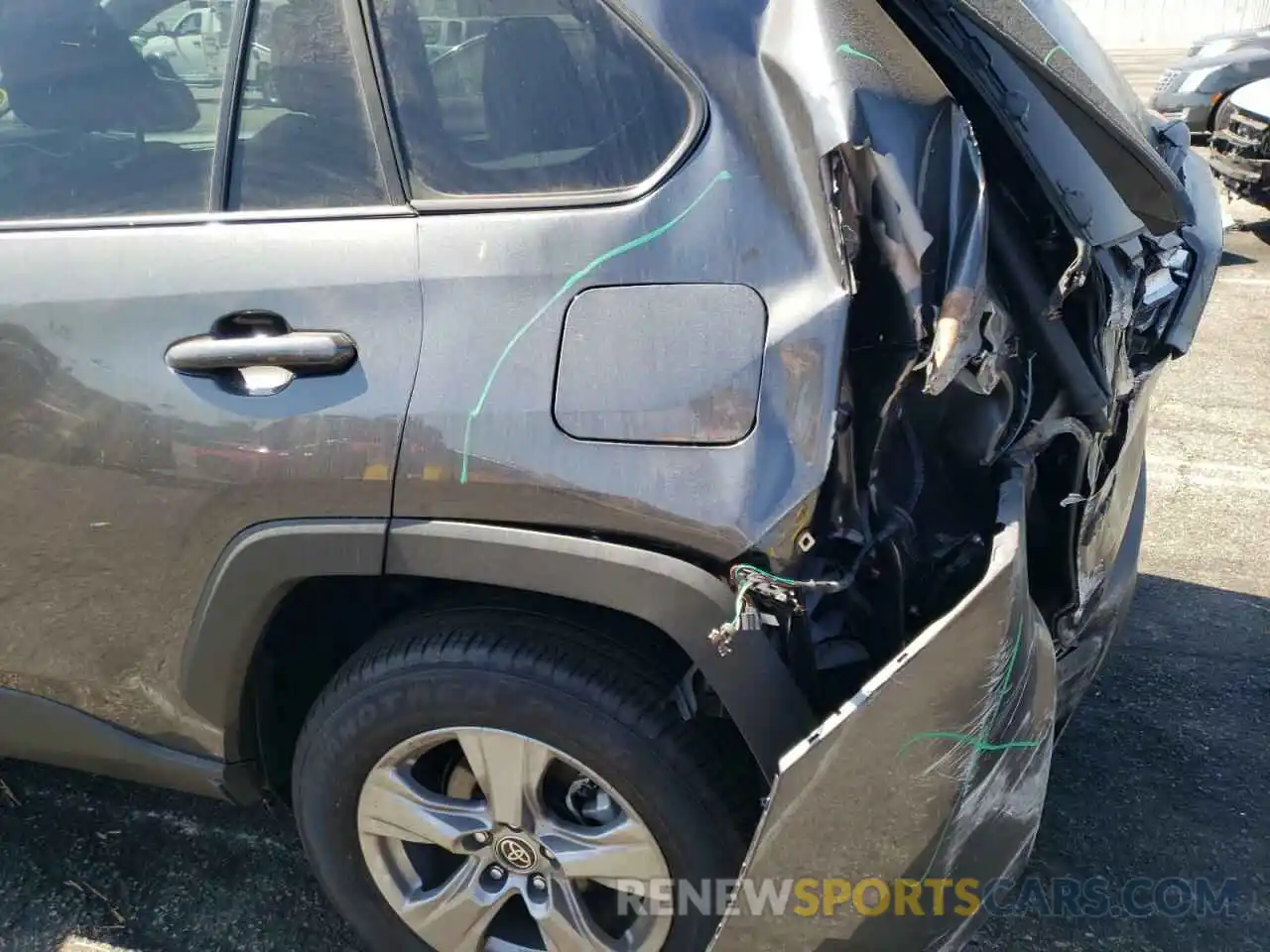 9 Photograph of a damaged car 2T3W1RFV6NC179342 TOYOTA RAV4 2022