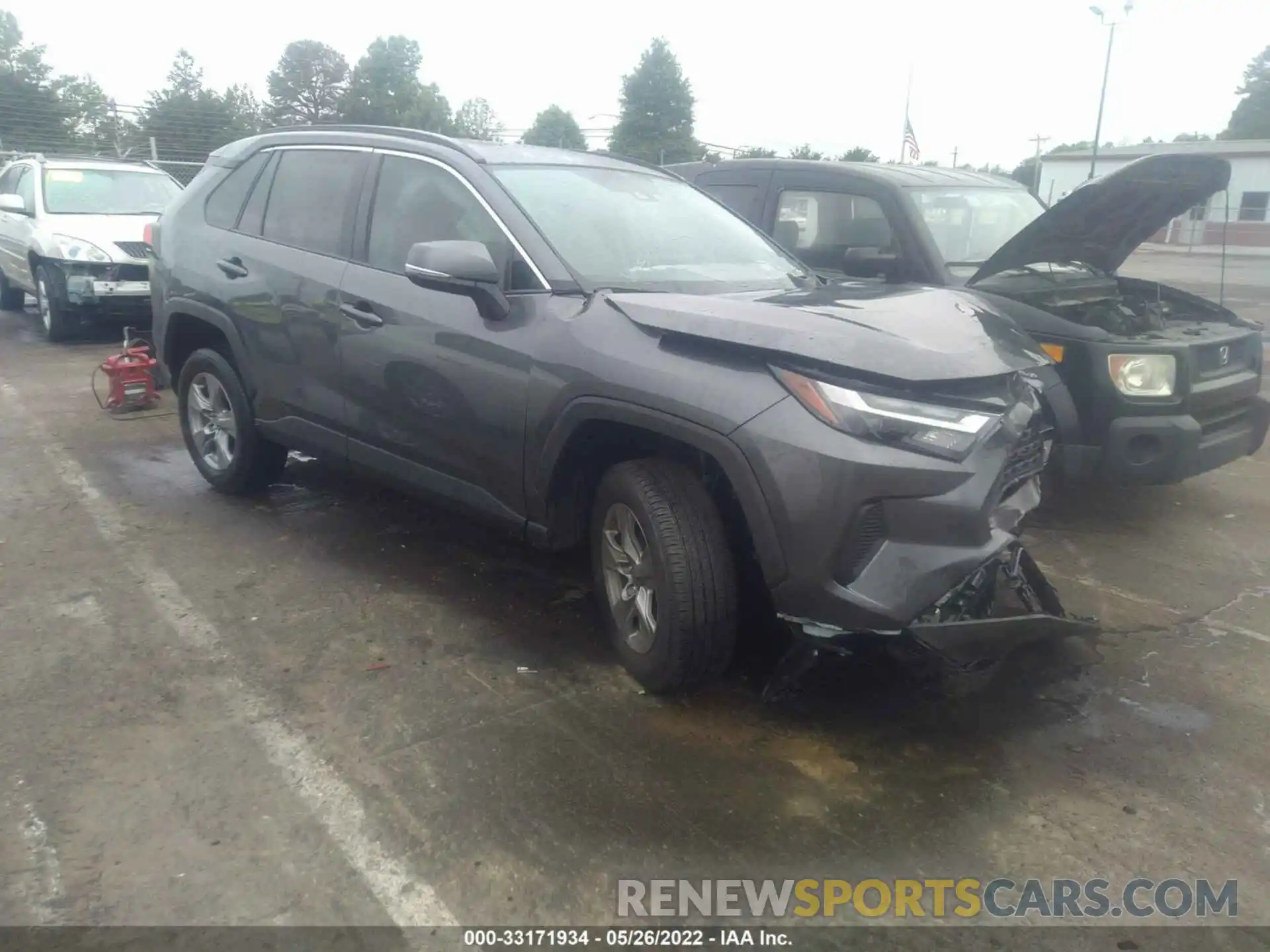 1 Photograph of a damaged car 2T3W1RFV8NC178645 TOYOTA RAV4 2022