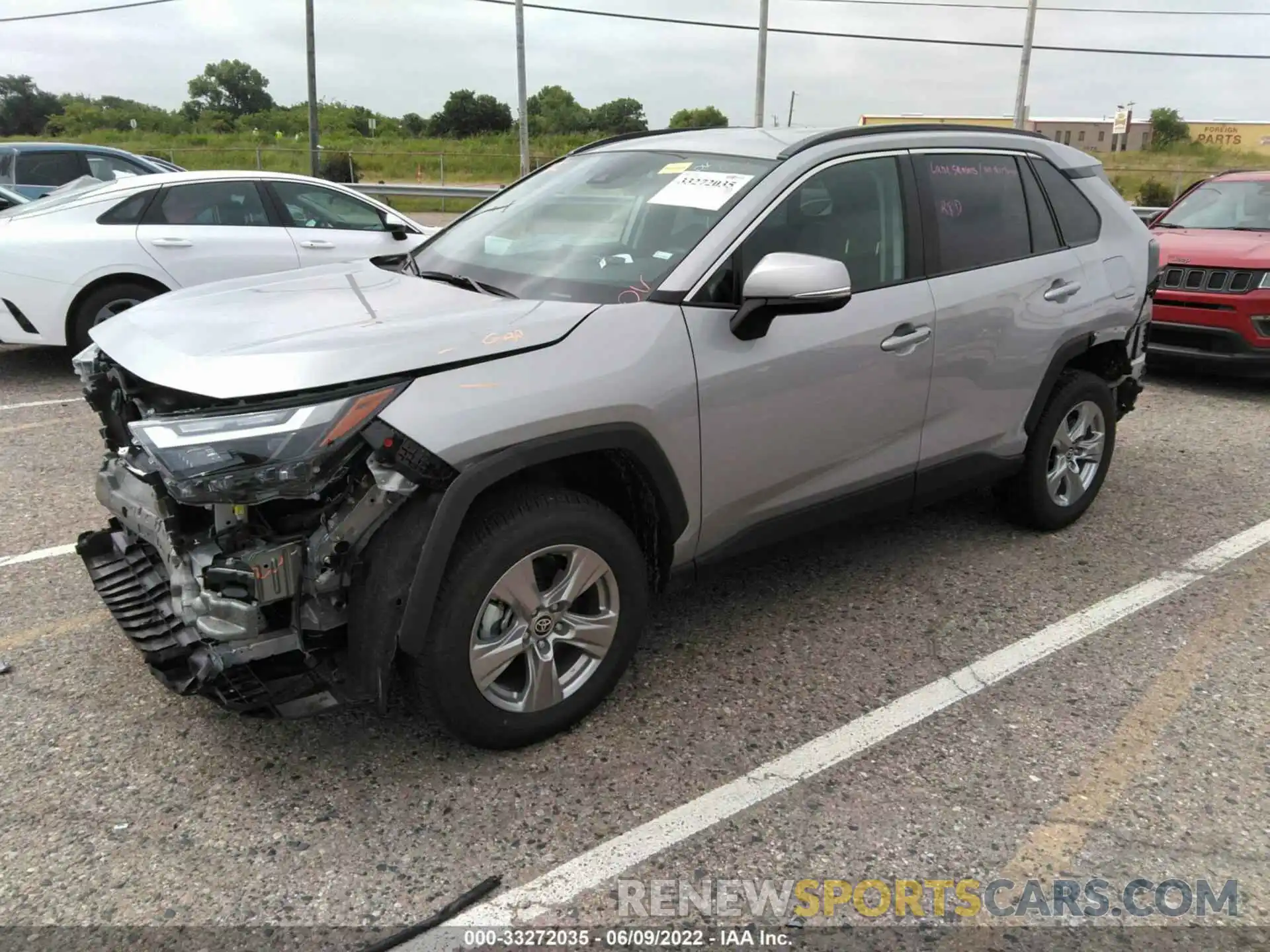 2 Photograph of a damaged car 2T3W1RFV8NW194326 TOYOTA RAV4 2022