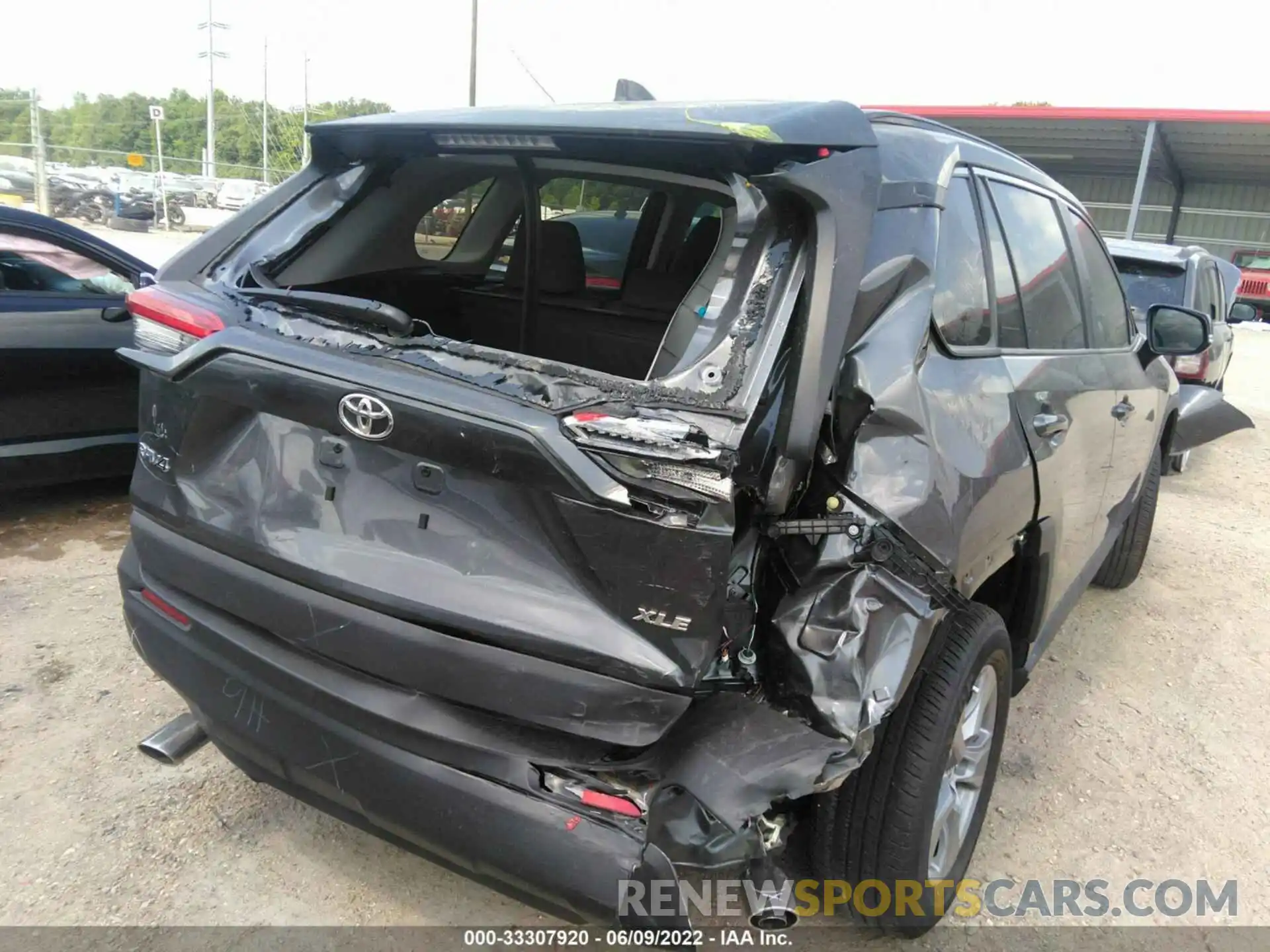 6 Photograph of a damaged car 2T3W1RFVXNC183510 TOYOTA RAV4 2022