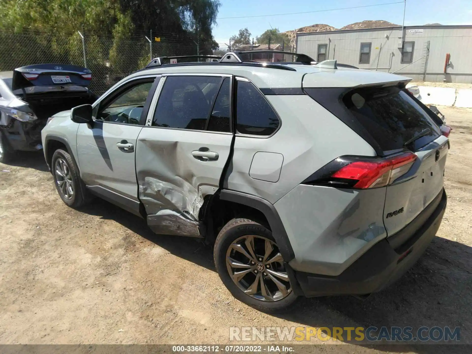 3 Photograph of a damaged car 4T3B6RFV0NU074794 TOYOTA RAV4 2022