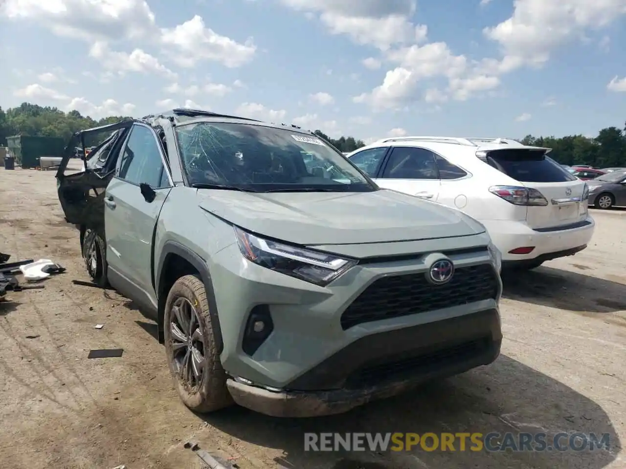 1 Photograph of a damaged car 4T3B6RFV2NU072836 TOYOTA RAV4 2022