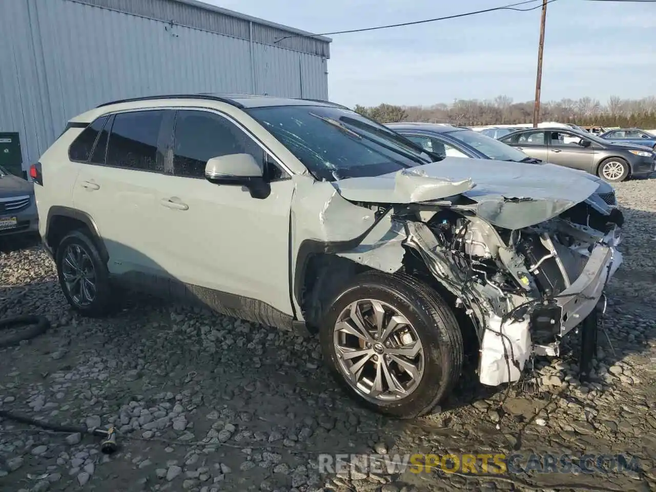 4 Photograph of a damaged car 4T3B6RFV4NU097494 TOYOTA RAV4 2022