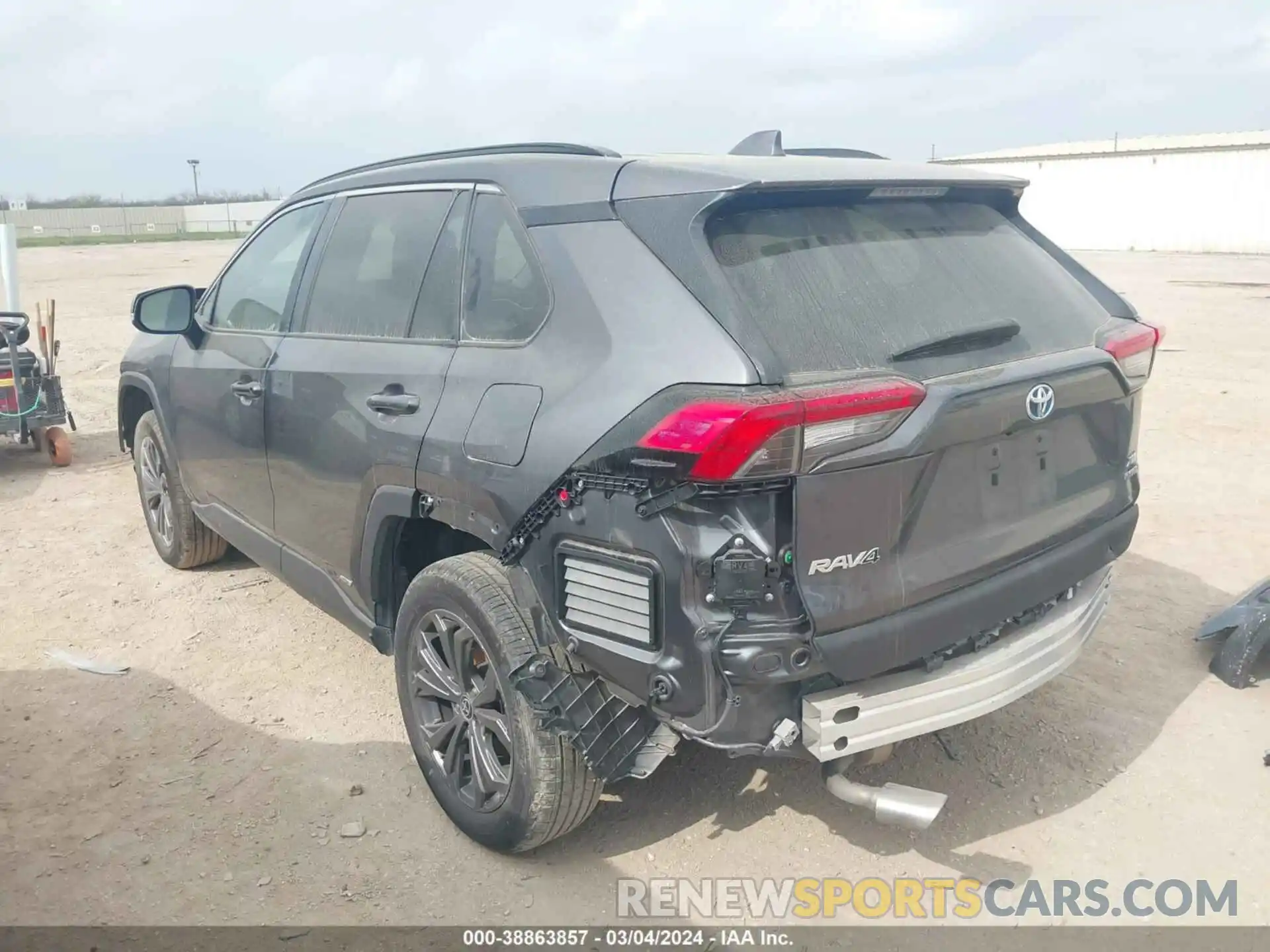 3 Photograph of a damaged car 4T3B6RFV6NU079689 TOYOTA RAV4 2022