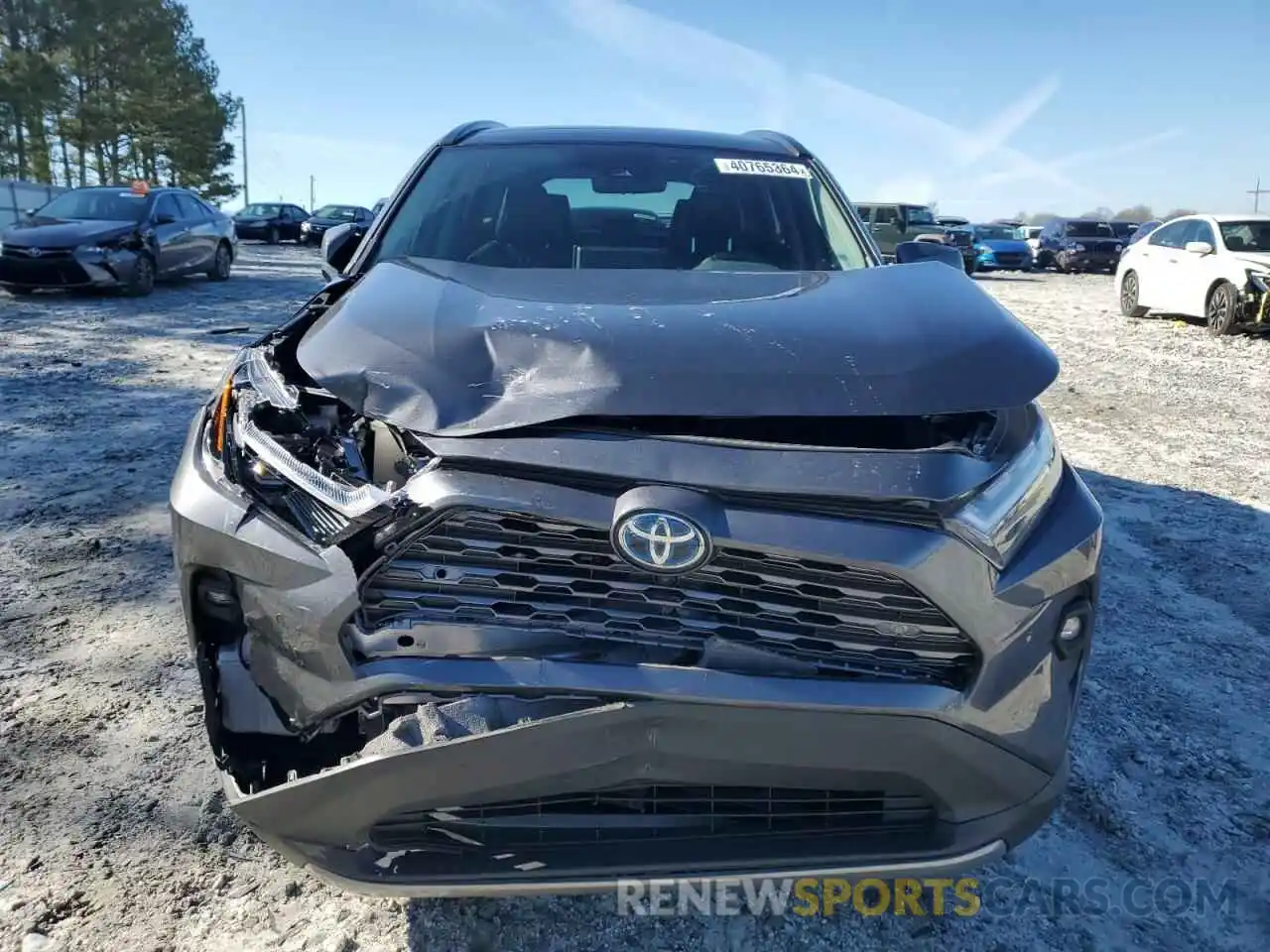 5 Photograph of a damaged car 4T3D6RFV0NU072147 TOYOTA RAV4 2022