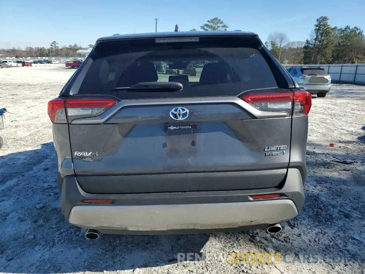 6 Photograph of a damaged car 4T3D6RFV0NU072147 TOYOTA RAV4 2022