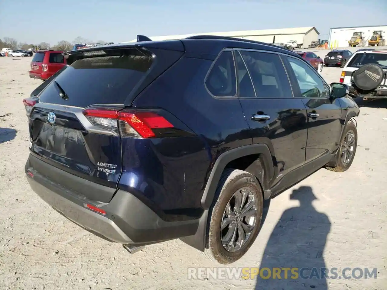 4 Photograph of a damaged car 4T3D6RFV2NU068164 TOYOTA RAV4 2022