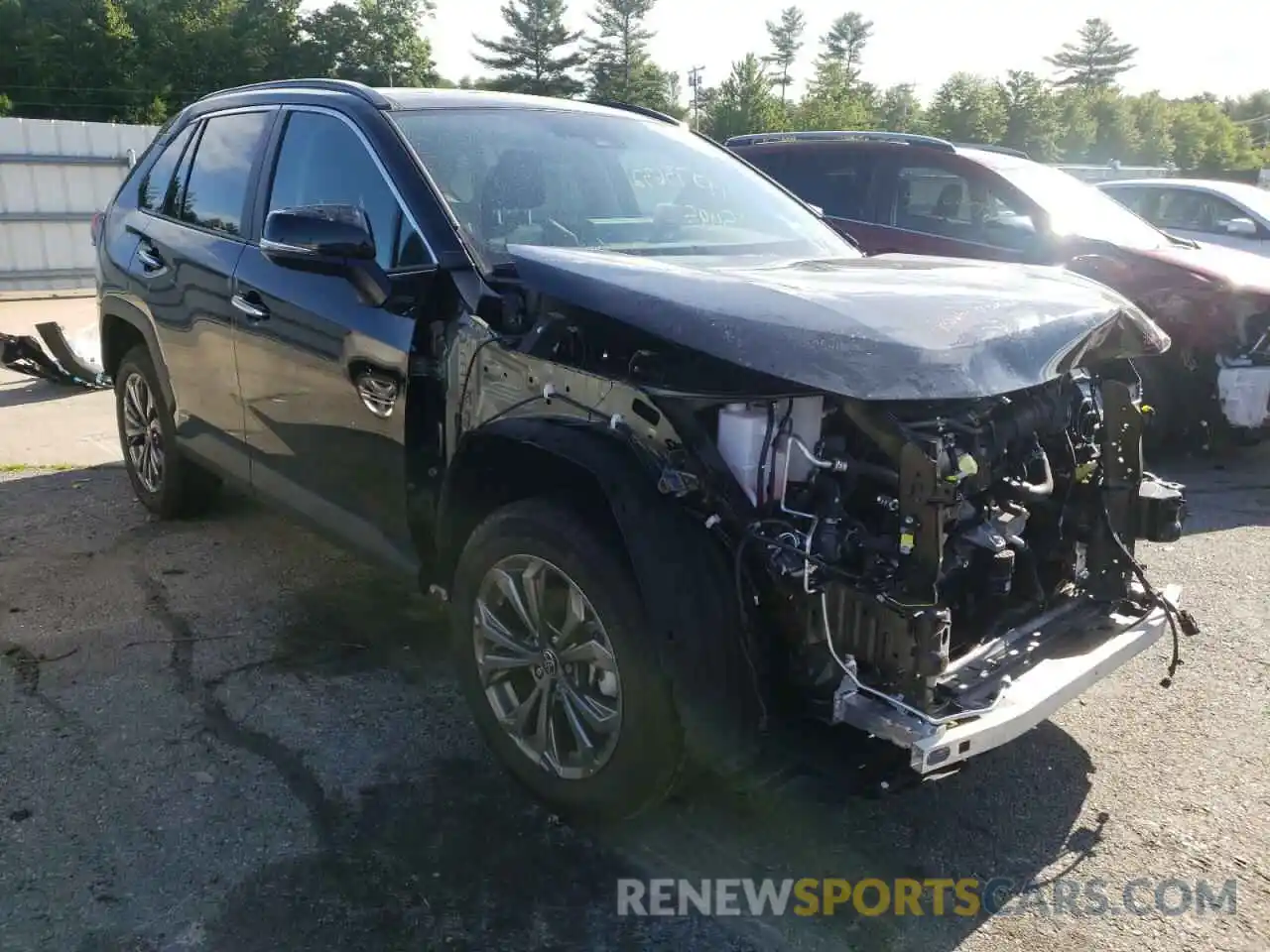 1 Photograph of a damaged car 4T3D6RFV2NU069072 TOYOTA RAV4 2022