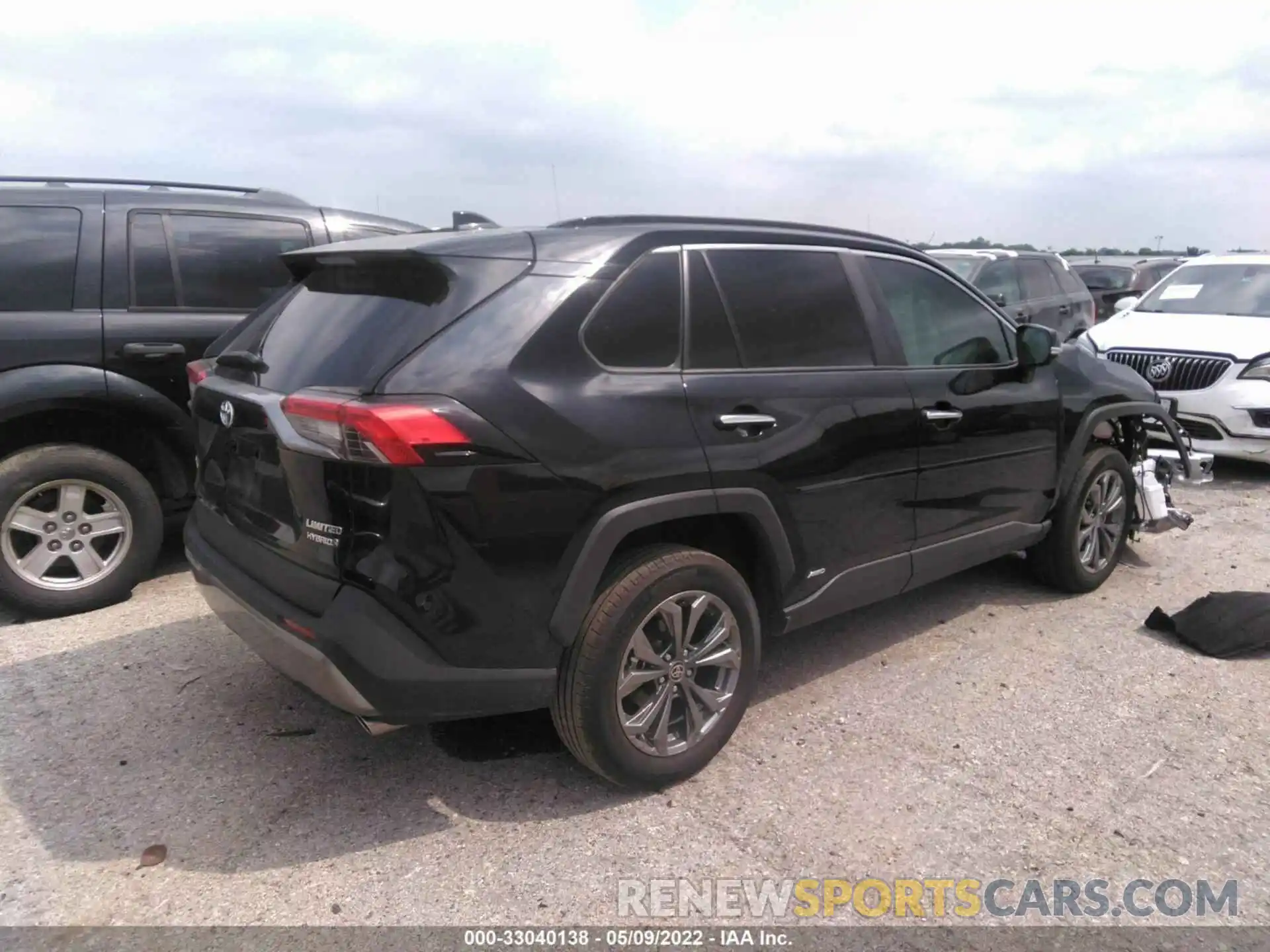 4 Photograph of a damaged car 4T3D6RFV2NU069945 TOYOTA RAV4 2022