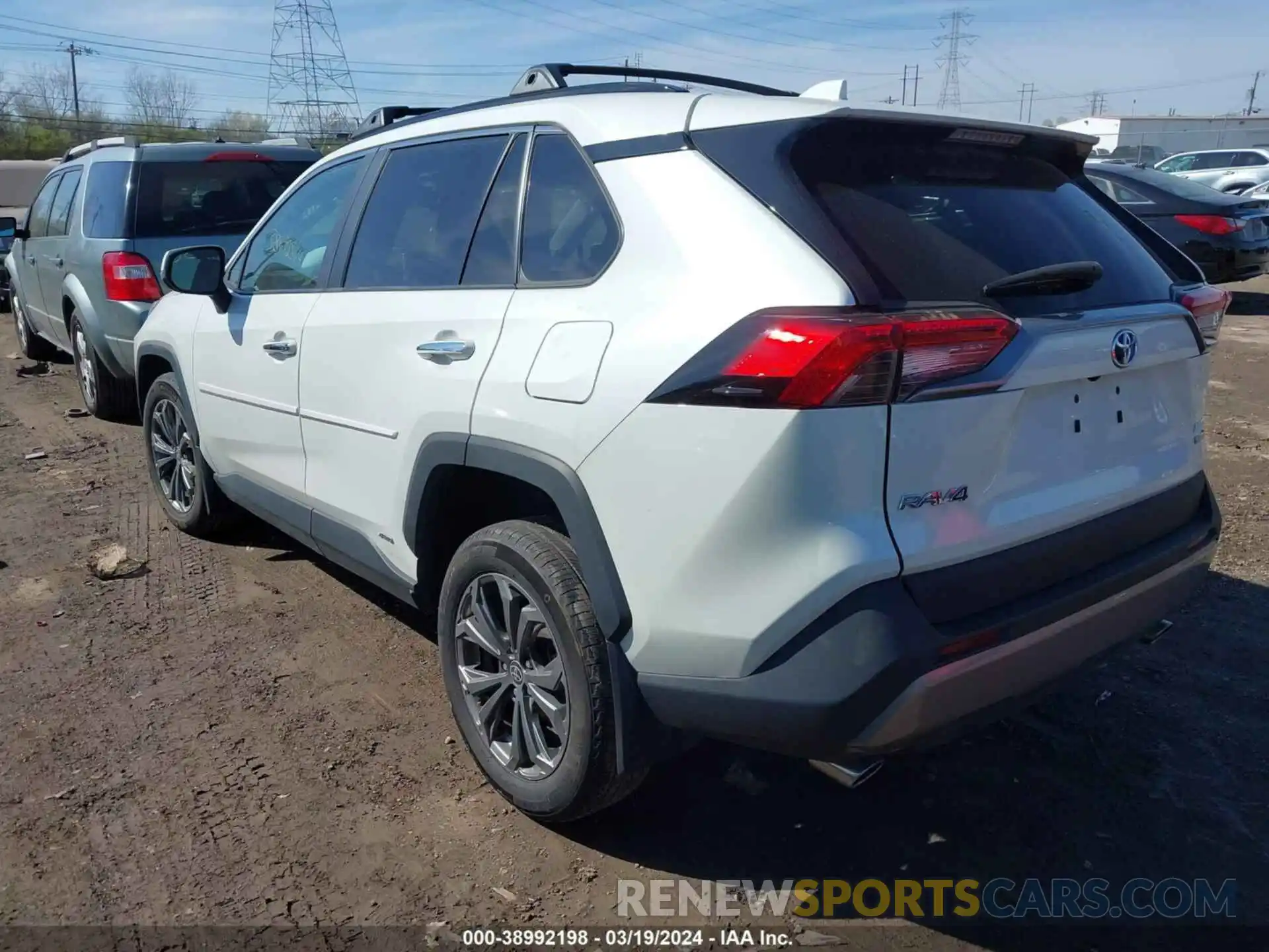 3 Photograph of a damaged car 4T3D6RFV6NU068295 TOYOTA RAV4 2022