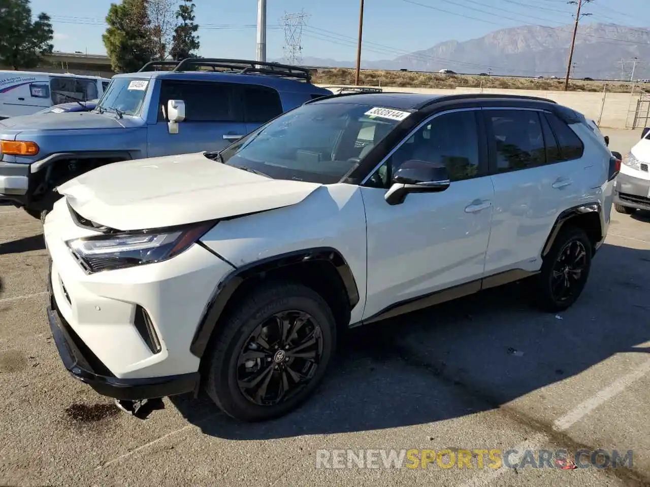 1 Photograph of a damaged car 4T3E6RFV0NU087672 TOYOTA RAV4 2022