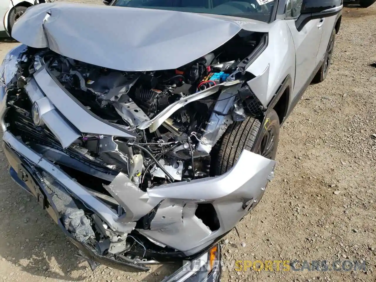 9 Photograph of a damaged car 4T3E6RFV4NU078151 TOYOTA RAV4 2022