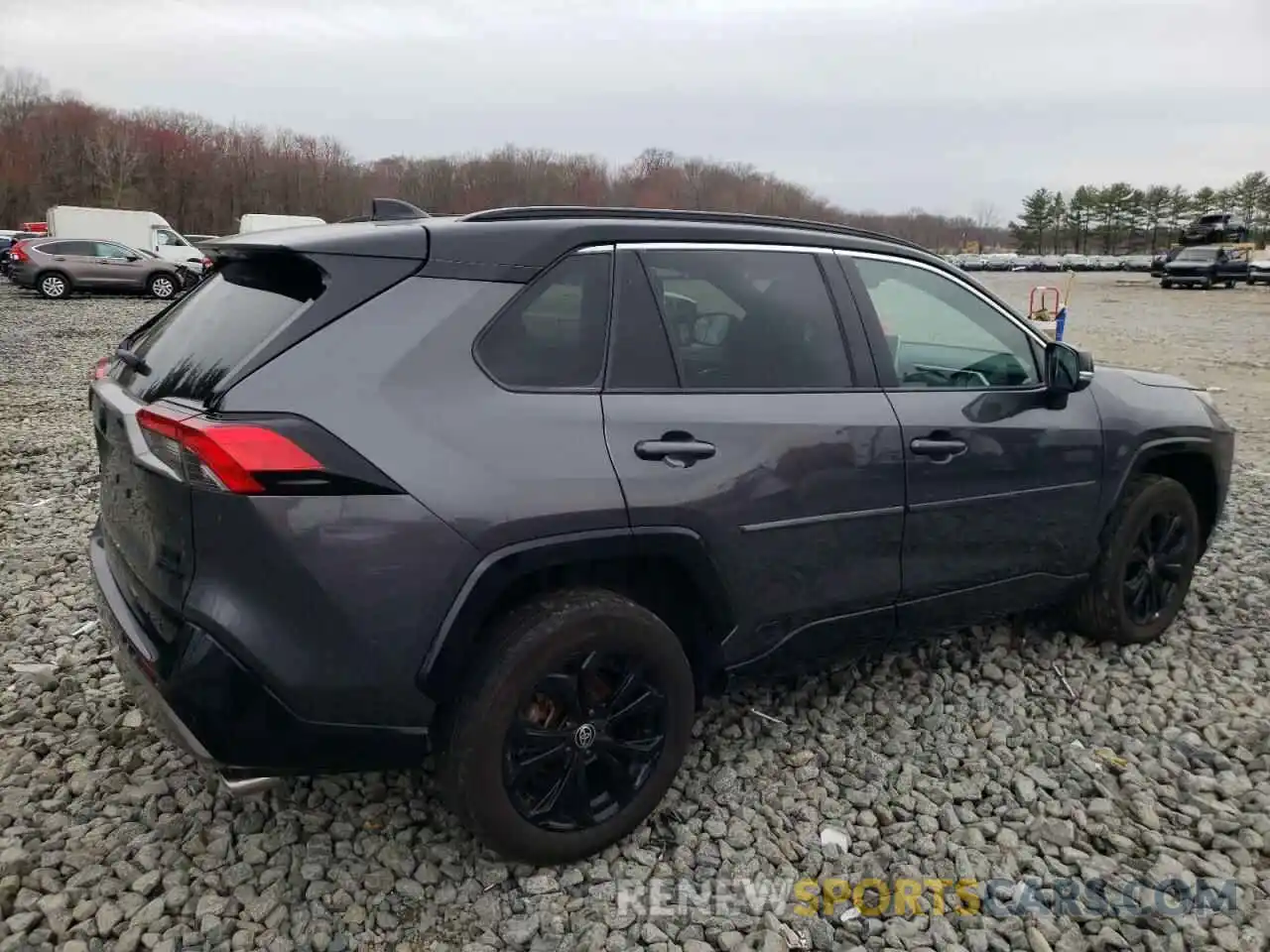 3 Photograph of a damaged car 4T3E6RFV7NU078094 TOYOTA RAV4 2022