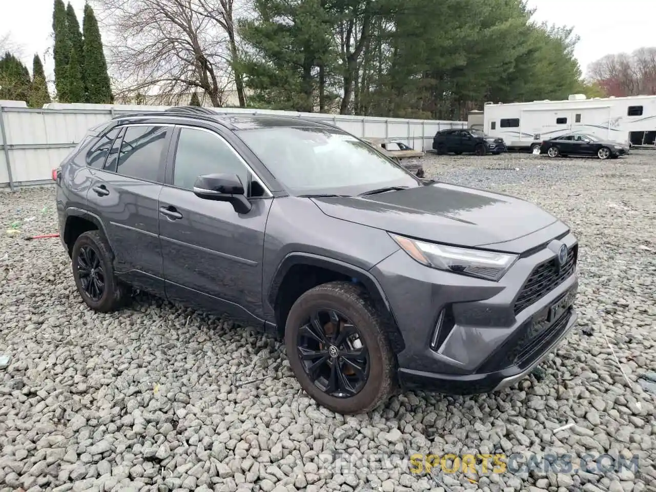 4 Photograph of a damaged car 4T3E6RFV7NU078094 TOYOTA RAV4 2022