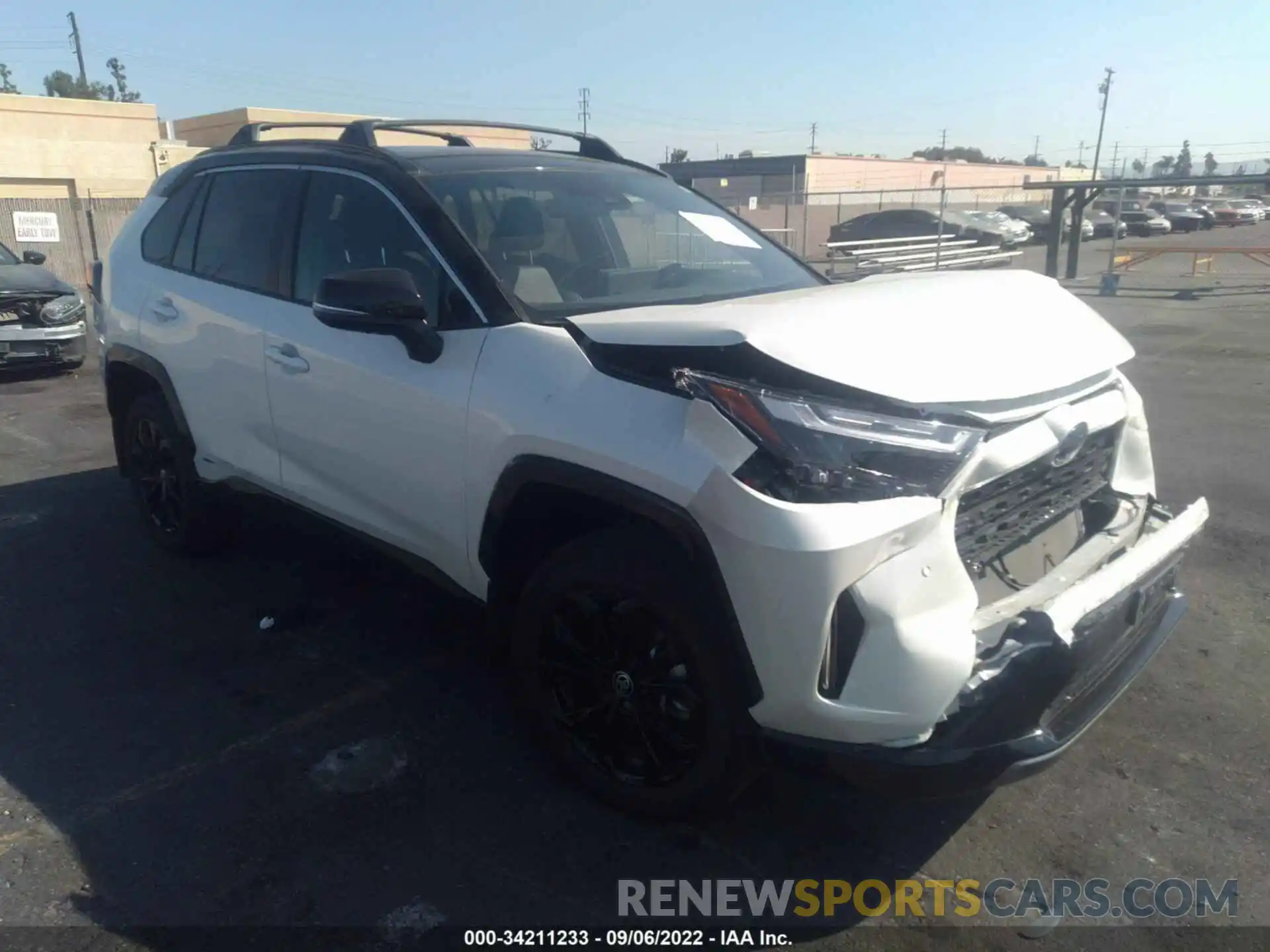 1 Photograph of a damaged car 4T3E6RFVXNU068787 TOYOTA RAV4 2022