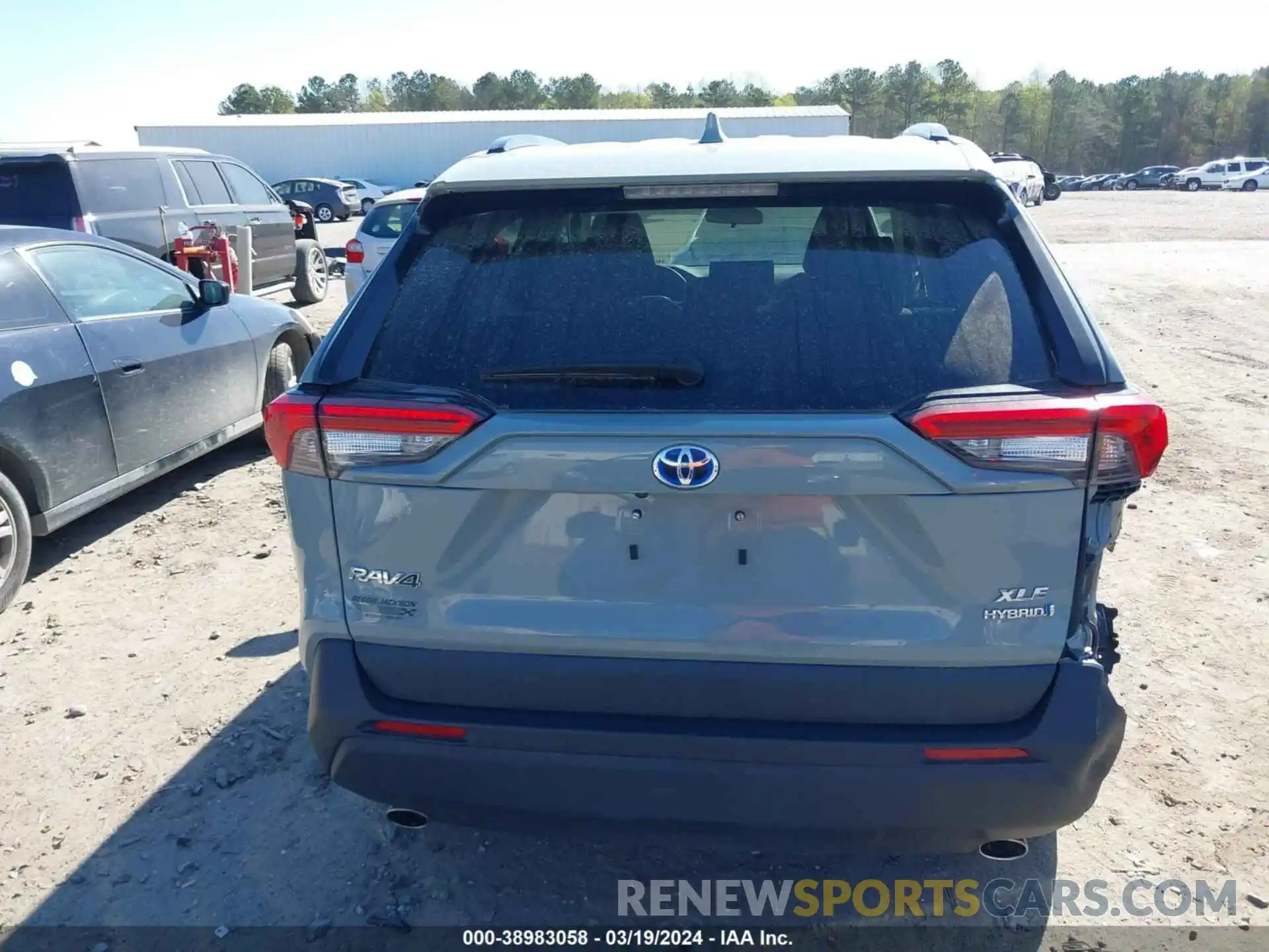 16 Photograph of a damaged car 4T3RWRFV3NU051167 TOYOTA RAV4 2022