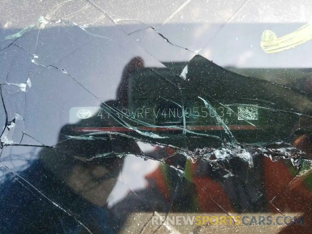 10 Photograph of a damaged car 4T3RWRFV4NU055034 TOYOTA RAV4 2022