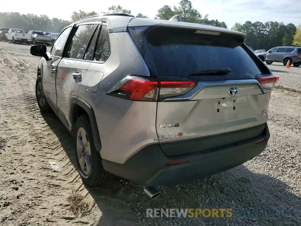 3 Photograph of a damaged car 4T3RWRFV5NU063305 TOYOTA RAV4 2022