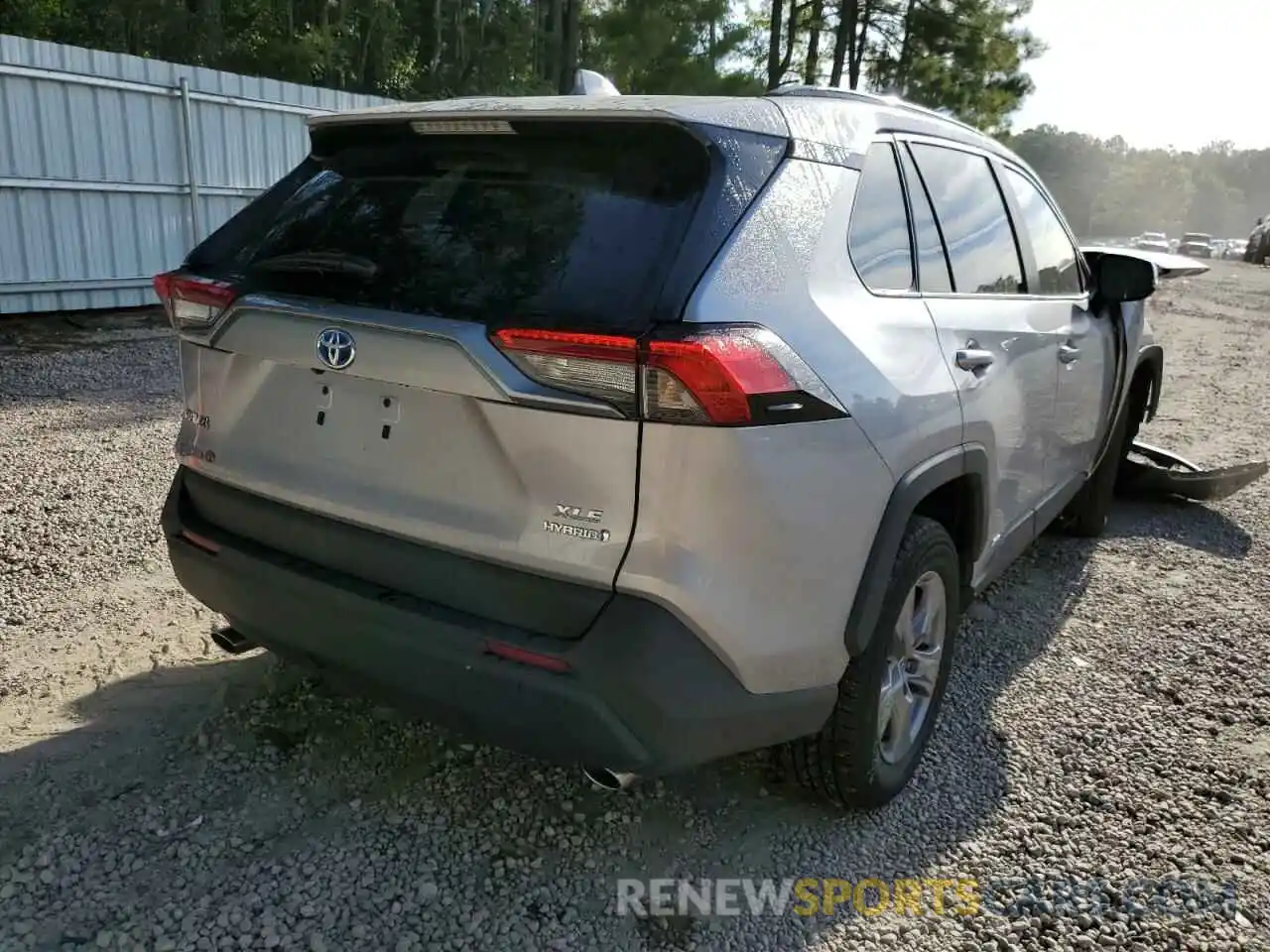 4 Photograph of a damaged car 4T3RWRFV5NU063305 TOYOTA RAV4 2022